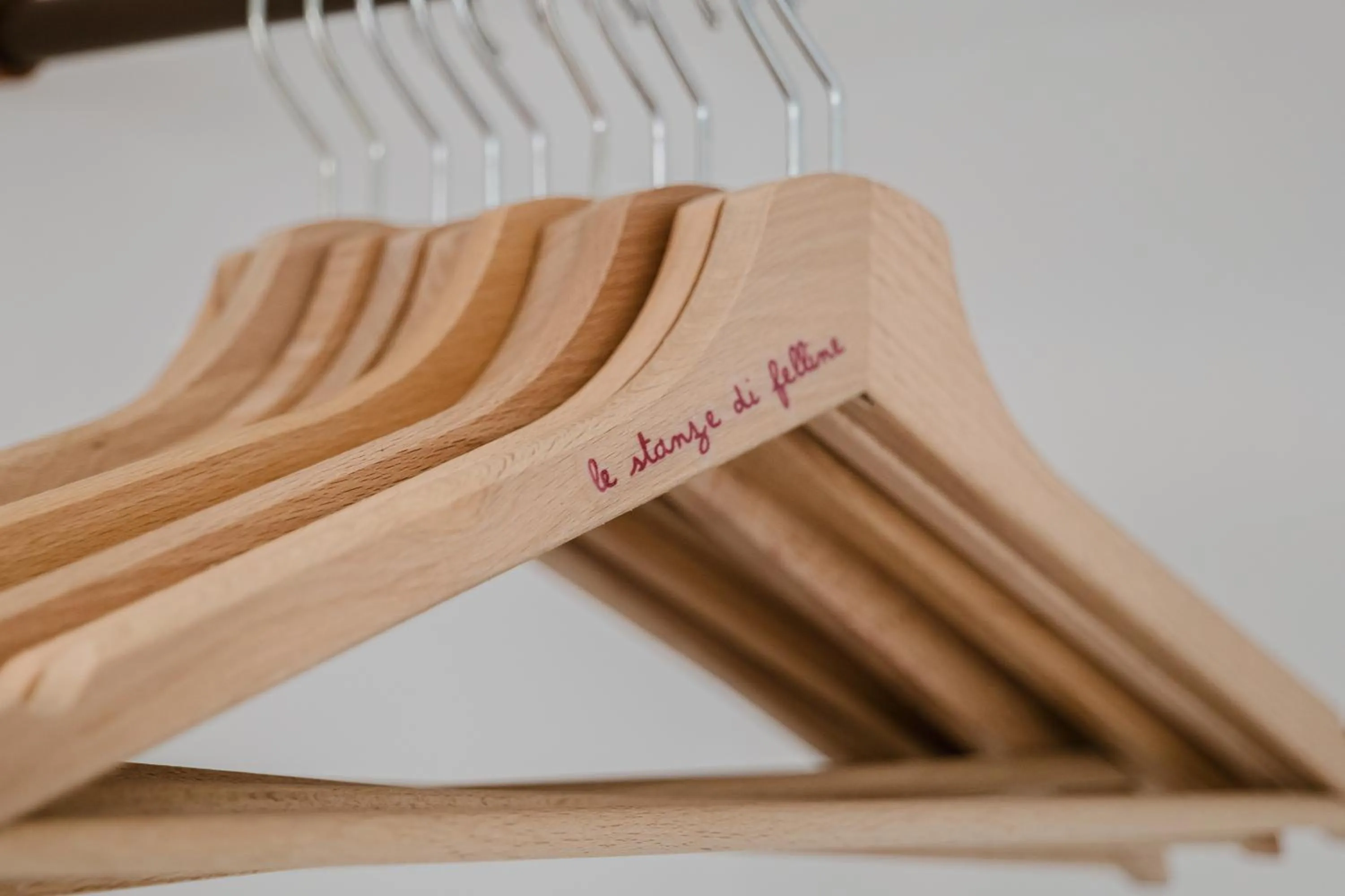 wardrobe in Le Stanze di Felline- Monolocali vacanze-