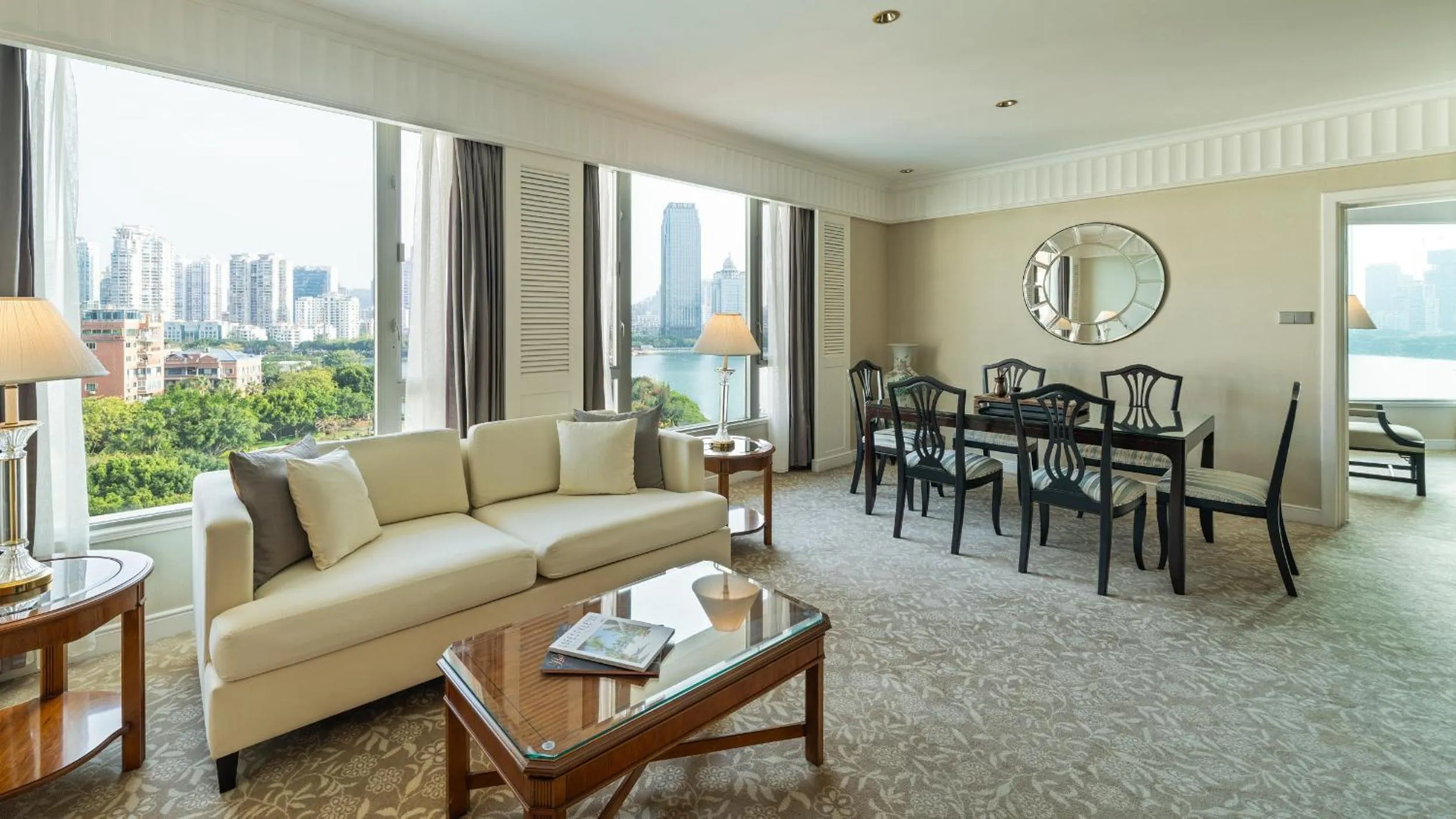 Living room in Marco Polo Xiamen