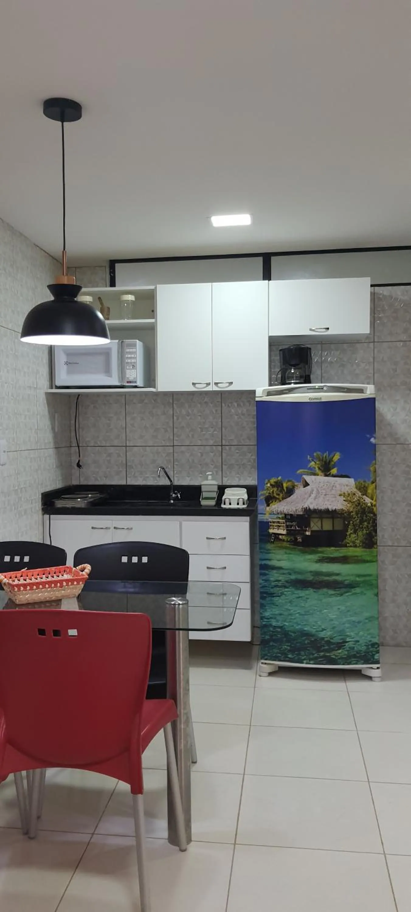 Kitchen or kitchenette in Atlântico Flat Apt 205