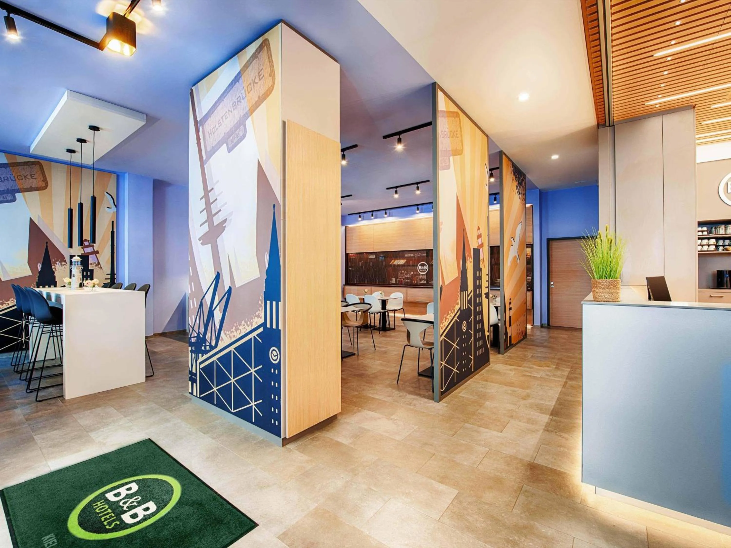 Lobby or reception in B&B Hotel Kiel-Holstenbrücke