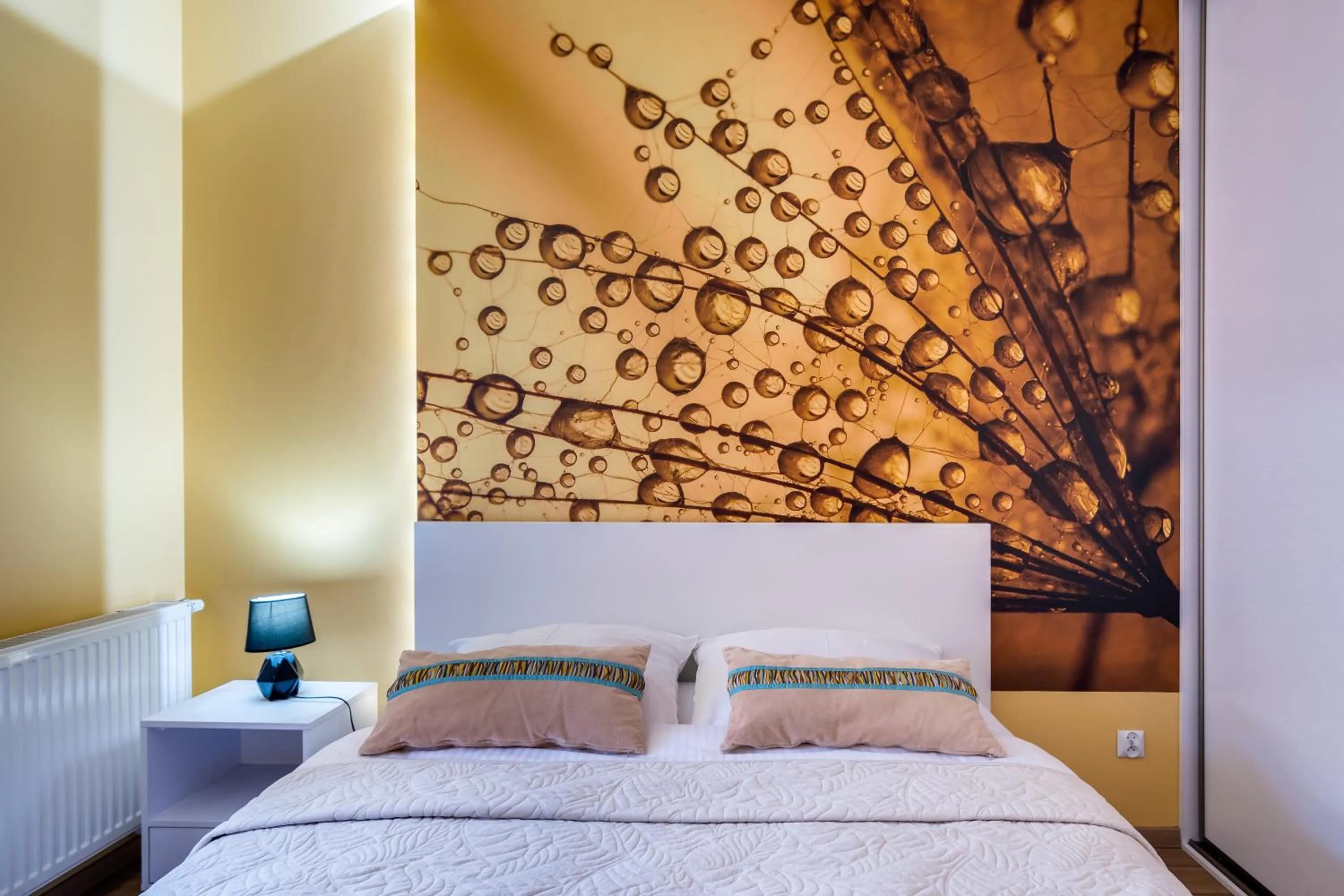 Bedroom, Bed in Apartamenty Prestige Browar Lubicz Stare Miasto