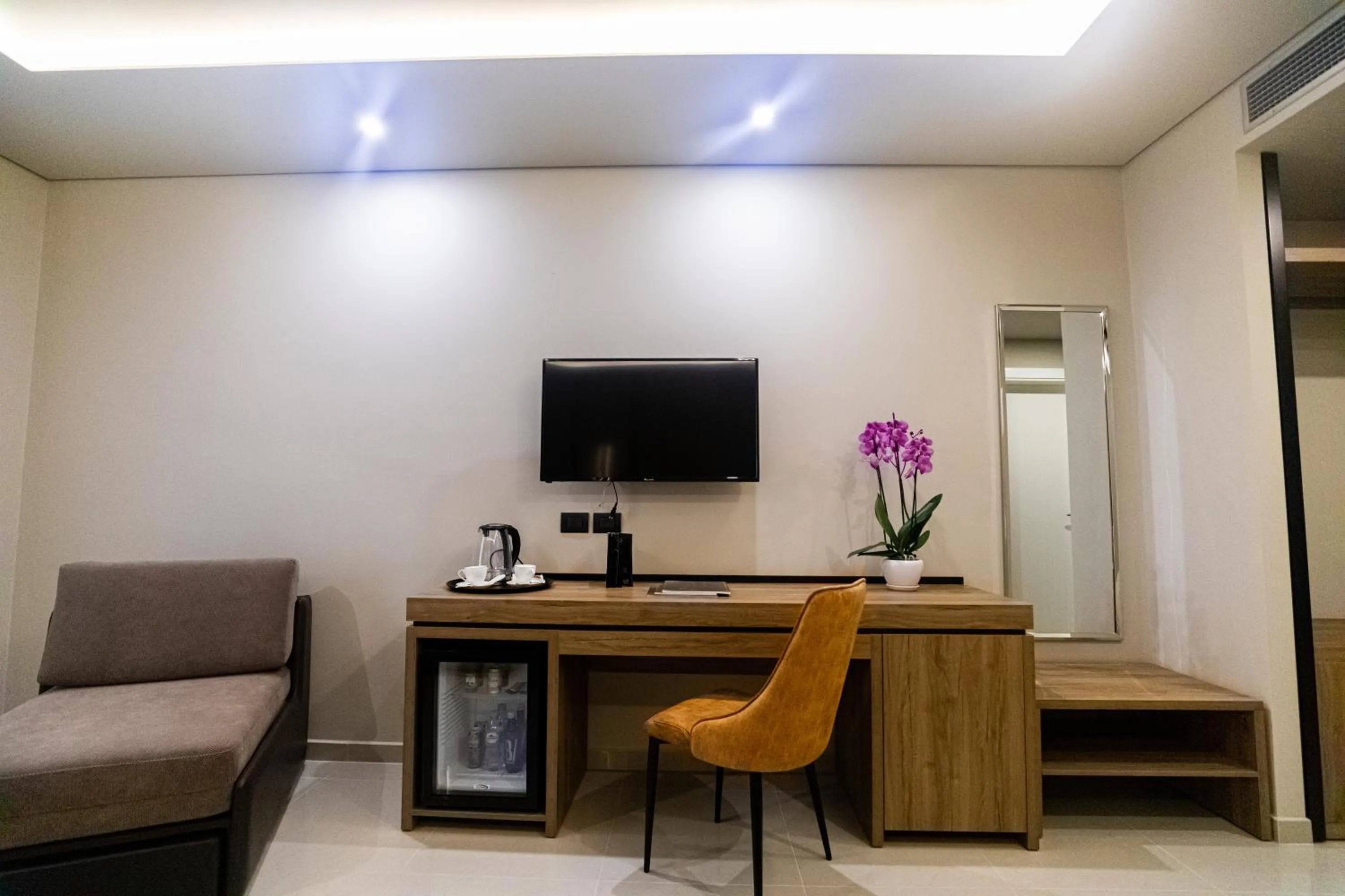 TV and multimedia in Kraal Hotel Vlore