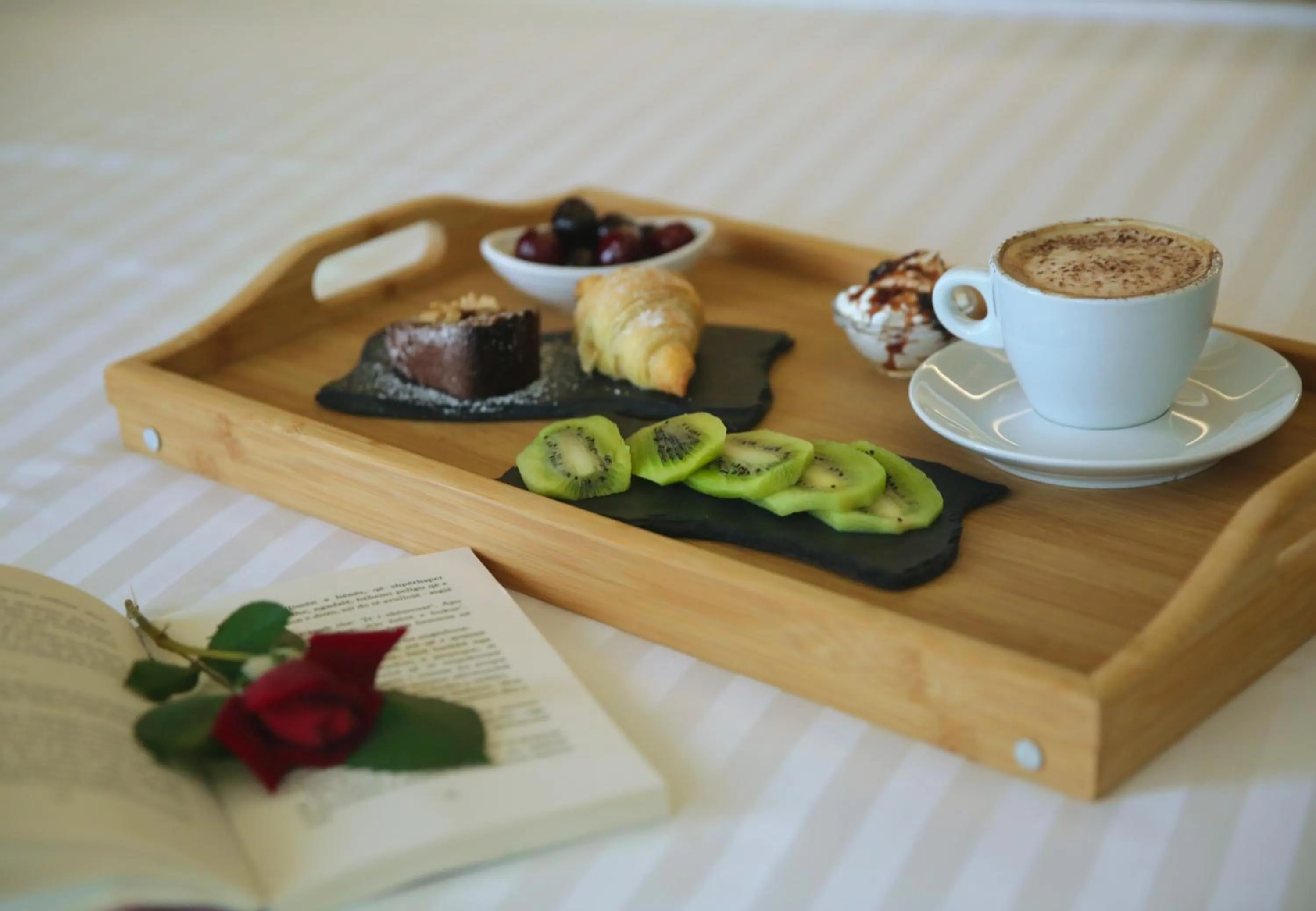 Food and drinks in Kraal Hotel Vlore