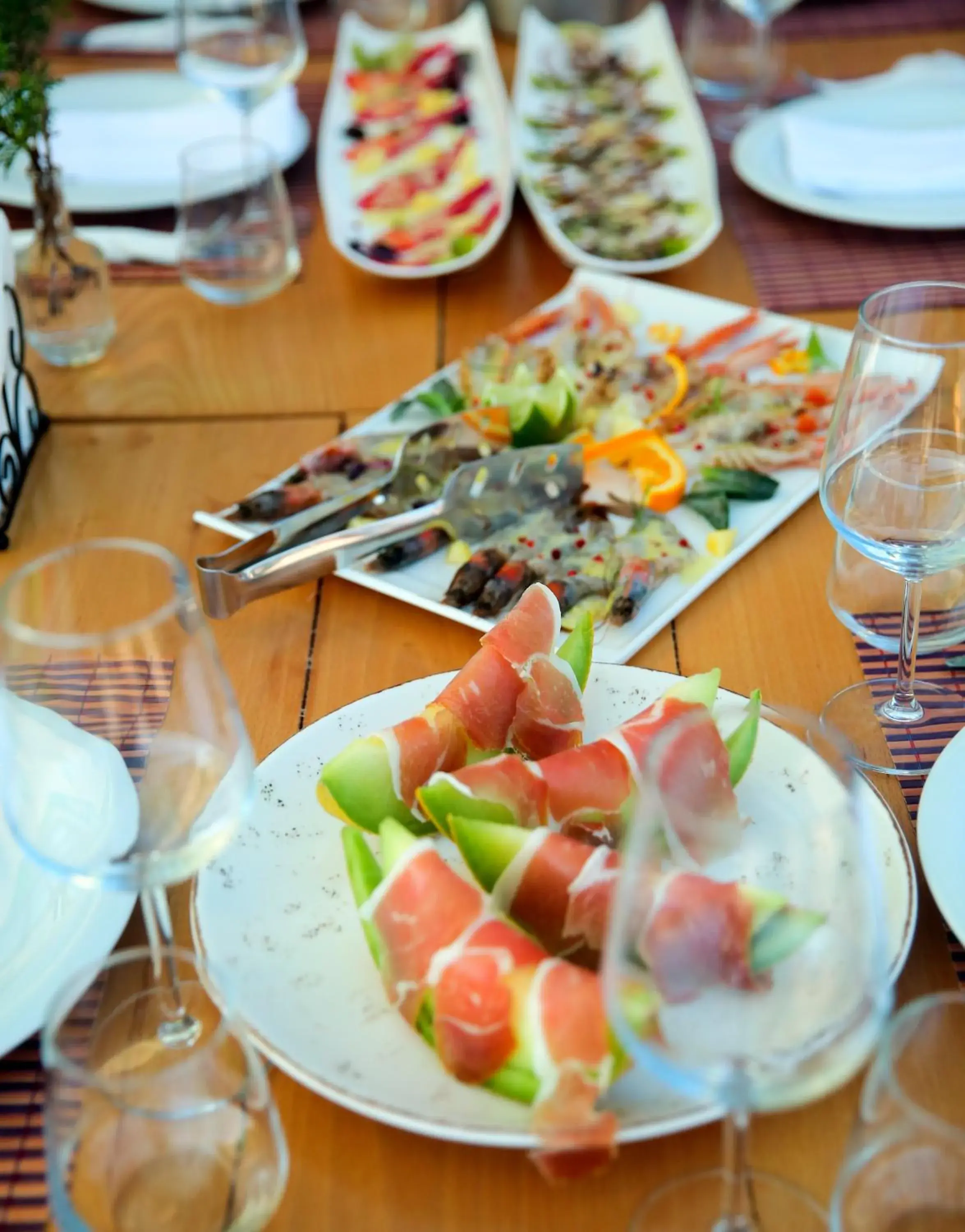 Restaurant/places to eat in Kraal Hotel Vlore Restaurant/places to eat in Kraal Hotel Vlore