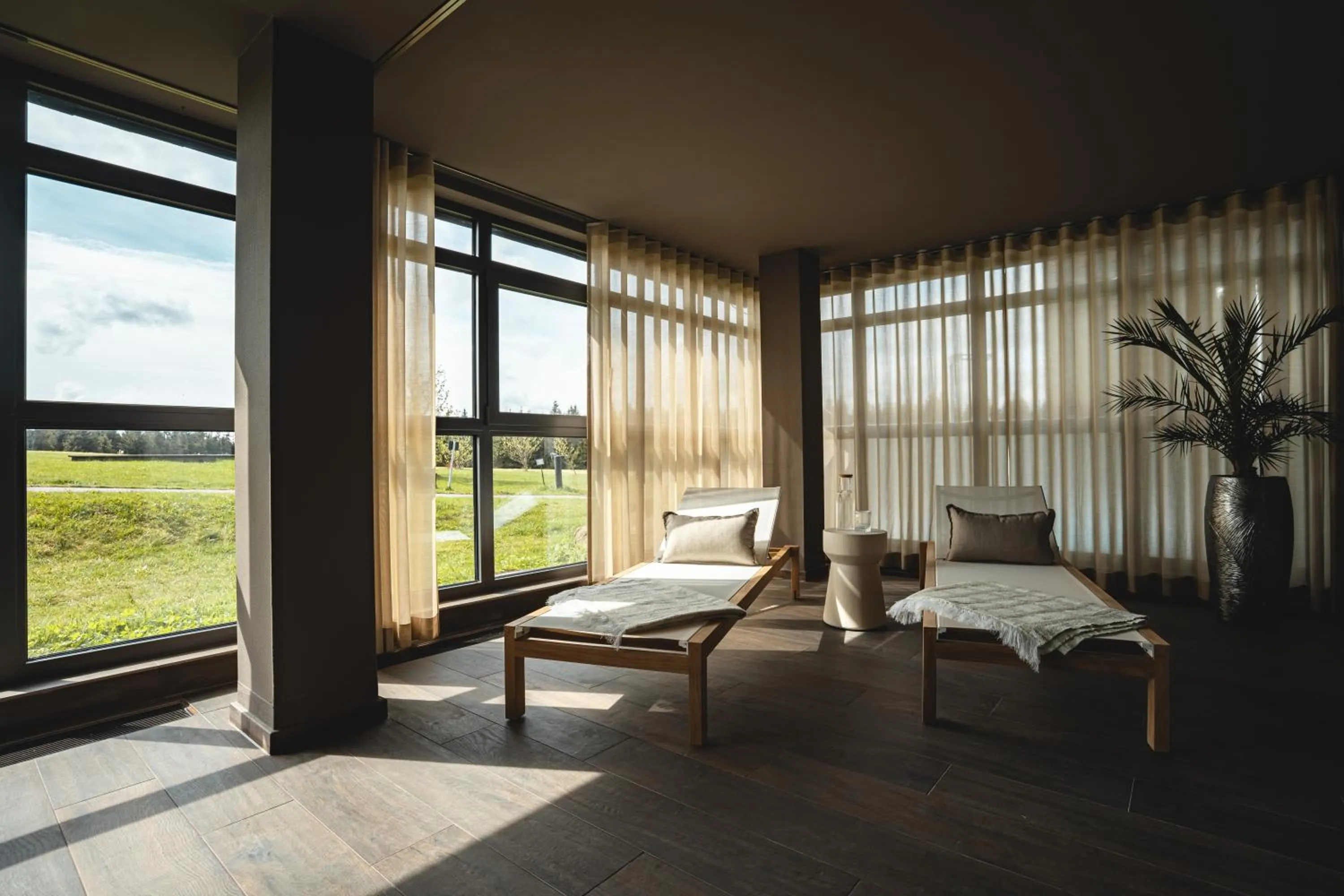 Sauna, Bed in Naturhotel Sachsenbaude Oberwiesenthal - Indoor-Pool & Outdoor-Whirlpool