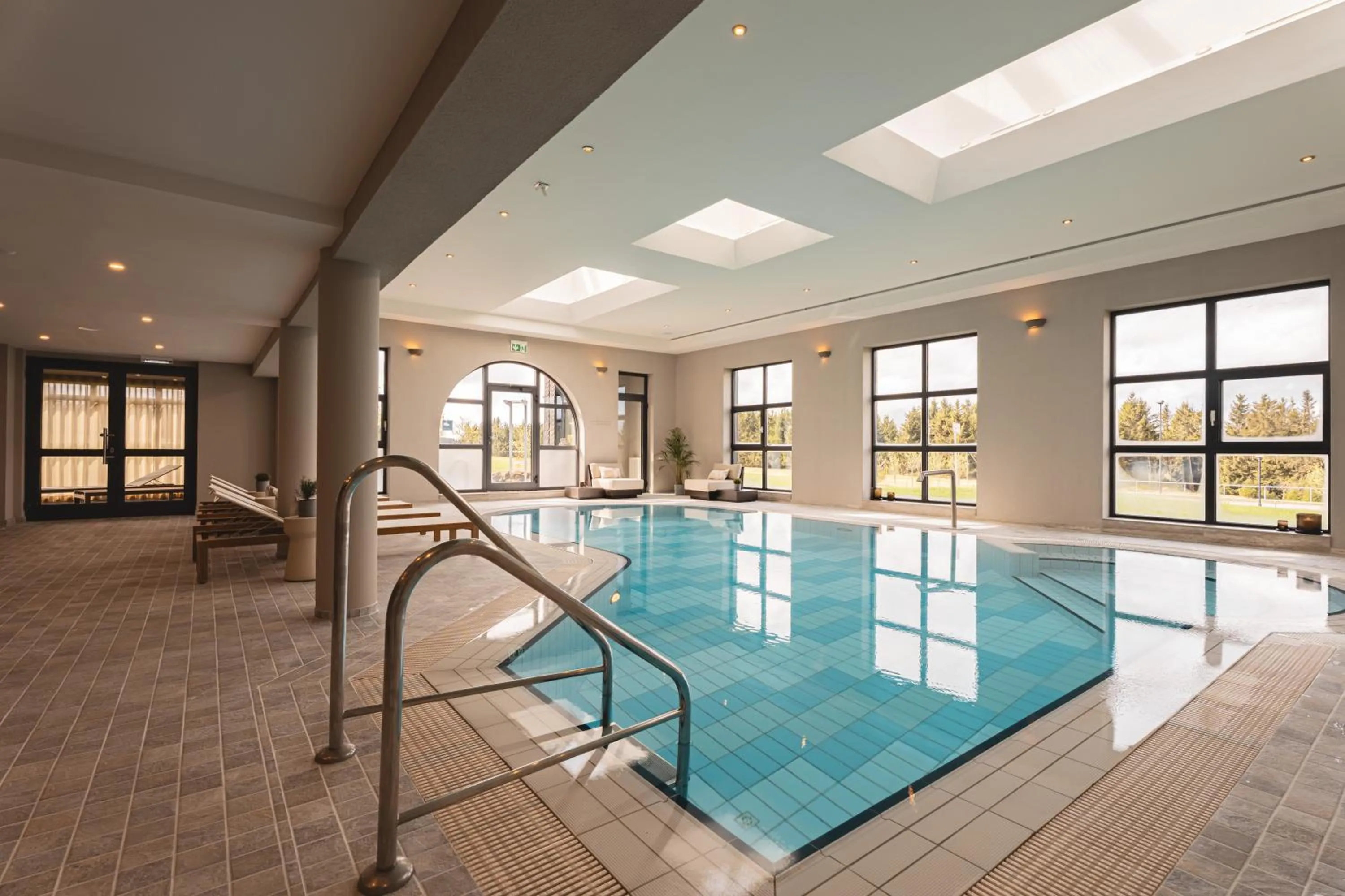 Pool view in Naturhotel Sachsenbaude Oberwiesenthal - Indoor-Pool & Outdoor-Whirlpool