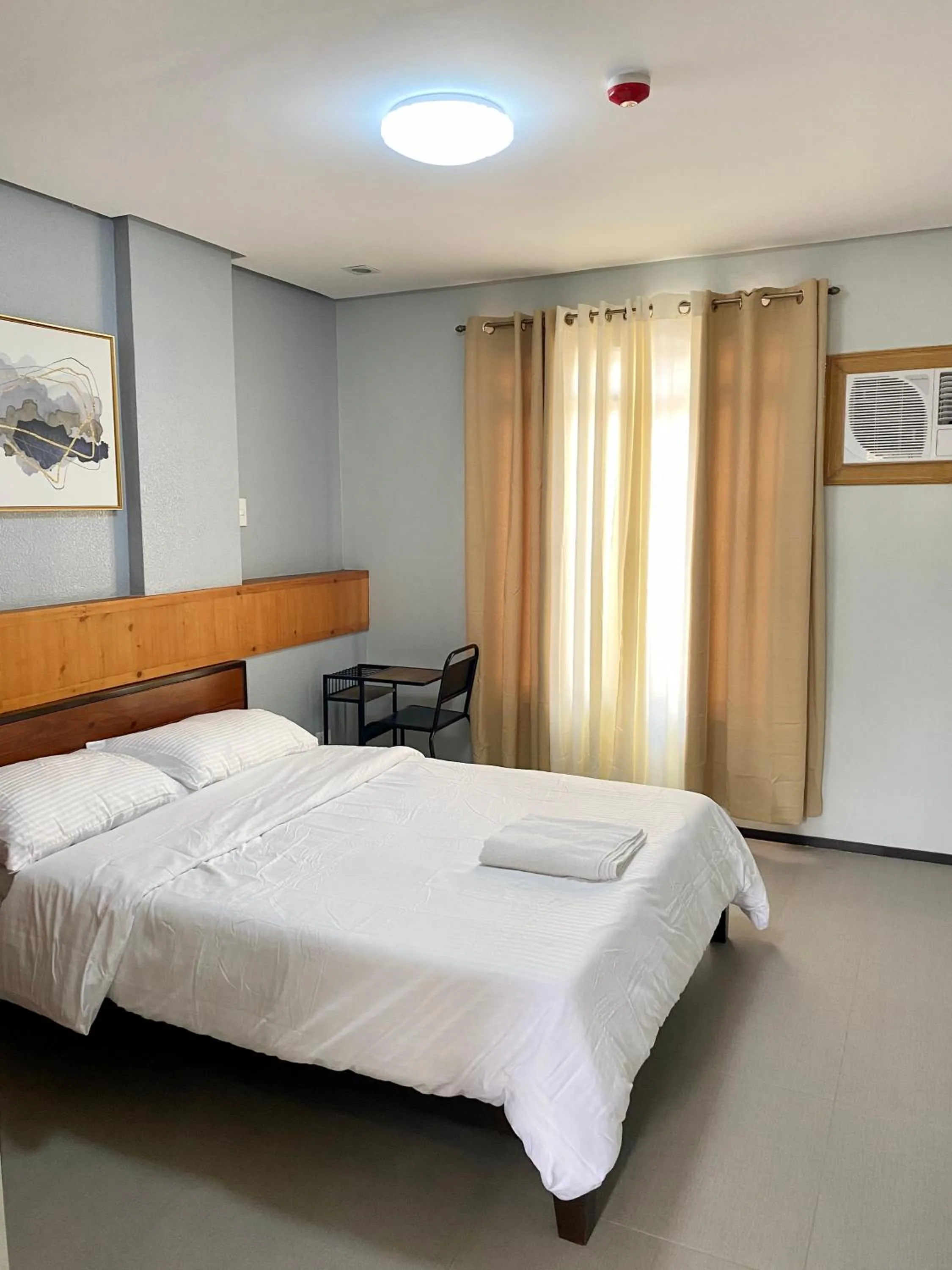 Bed in Philippa's Bed and Breakfast