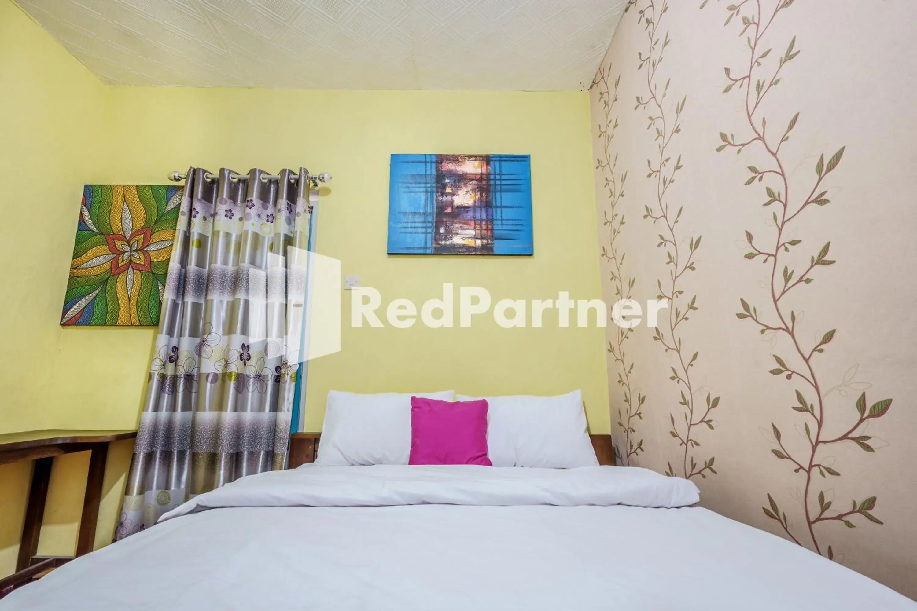 Bedroom, Bed in Nafisa Homestay Syariah Near Jatim Park 3 Batu Mitra RedDoorz Bedroom, Bed in Nafisa Homestay Syariah Near Jatim Park 3 Batu Mitra RedDoorz