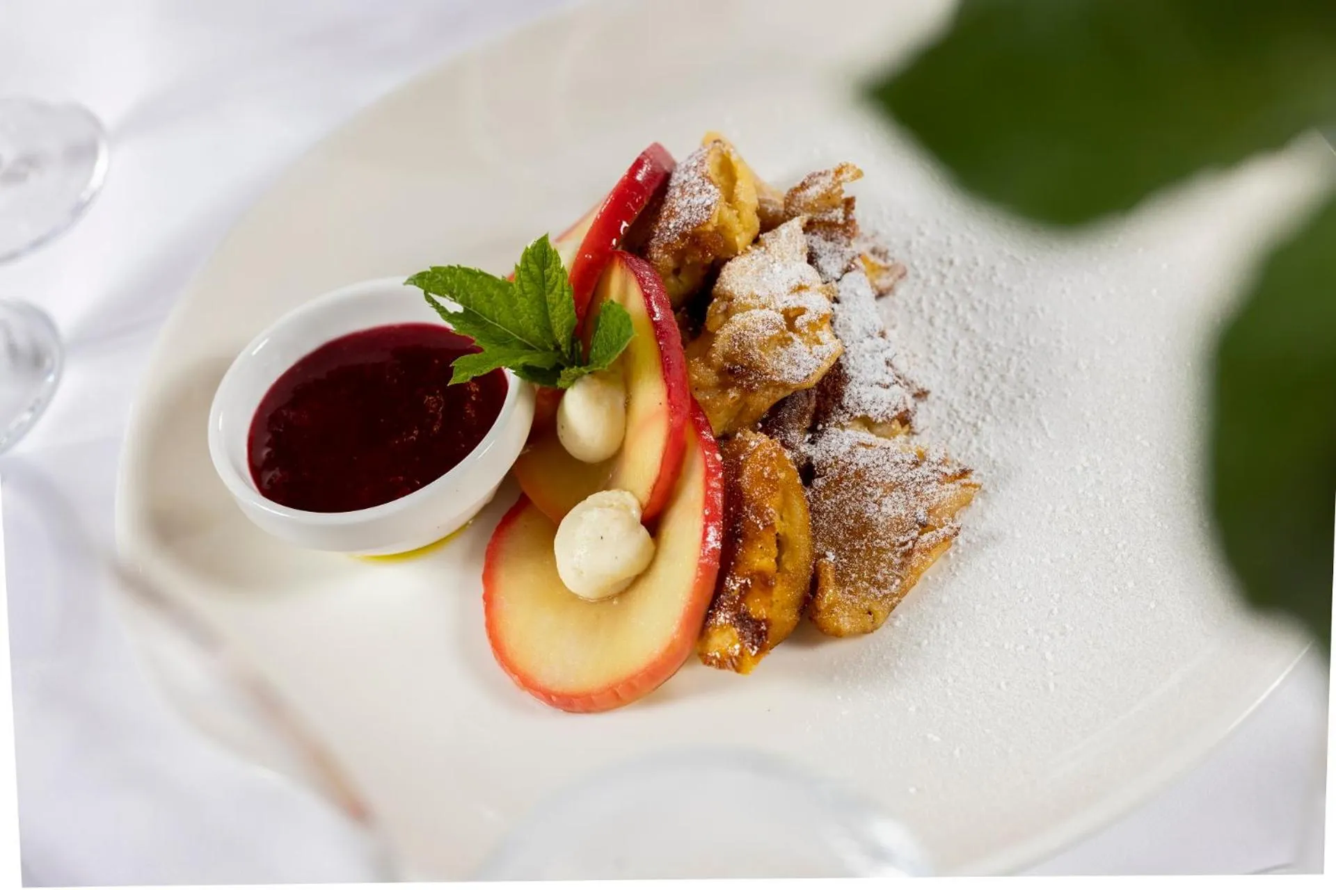 Restaurant/places to eat in Hotel Goldried