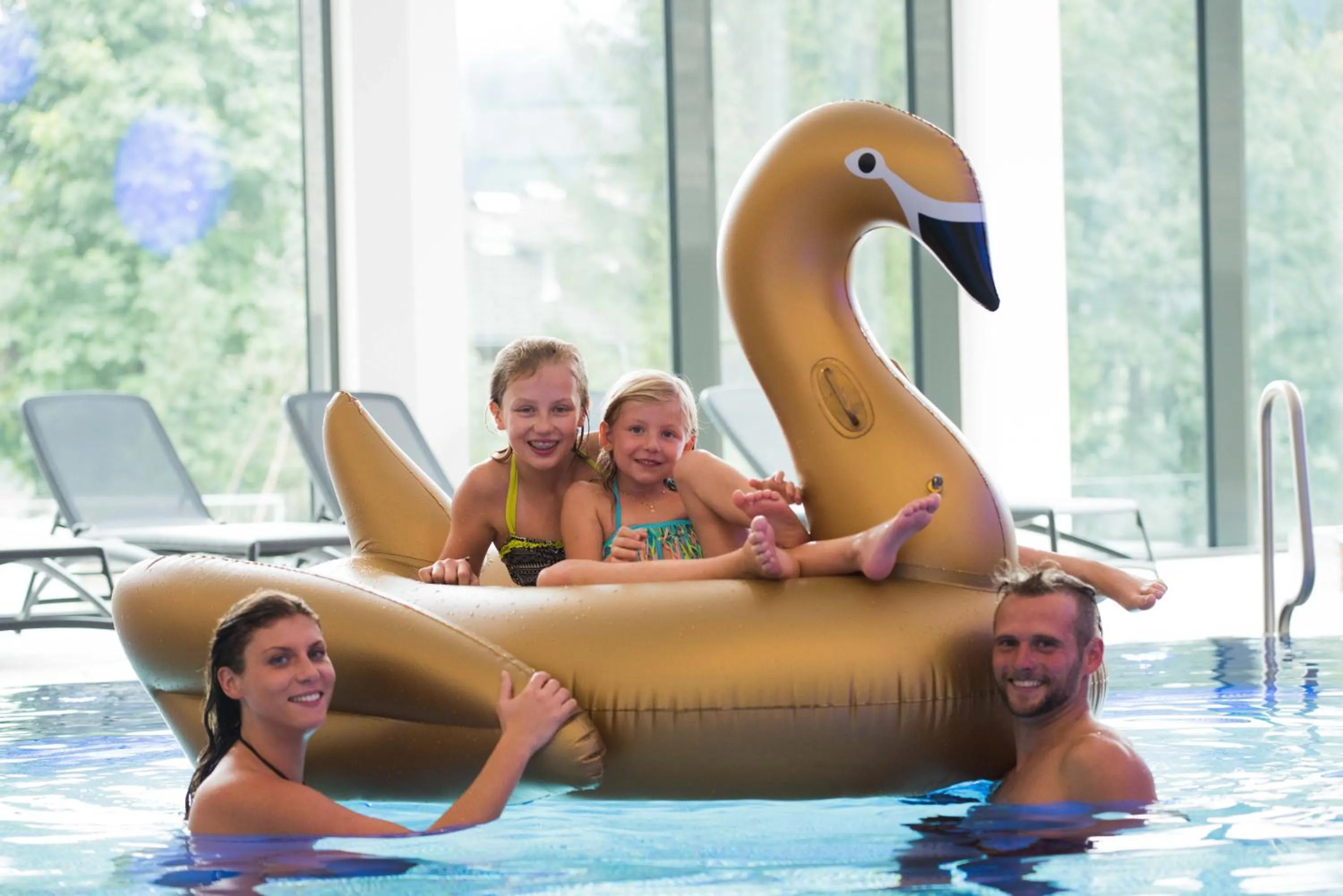 Swimming pool in Hotel Goldried