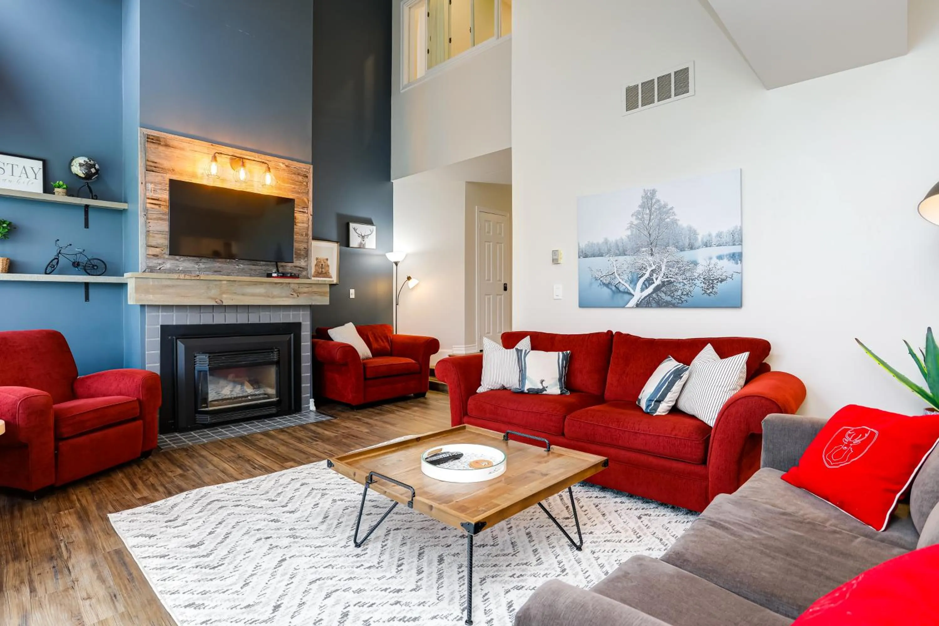 Wintergreen Retreat with Private Sauna & Patio 82291