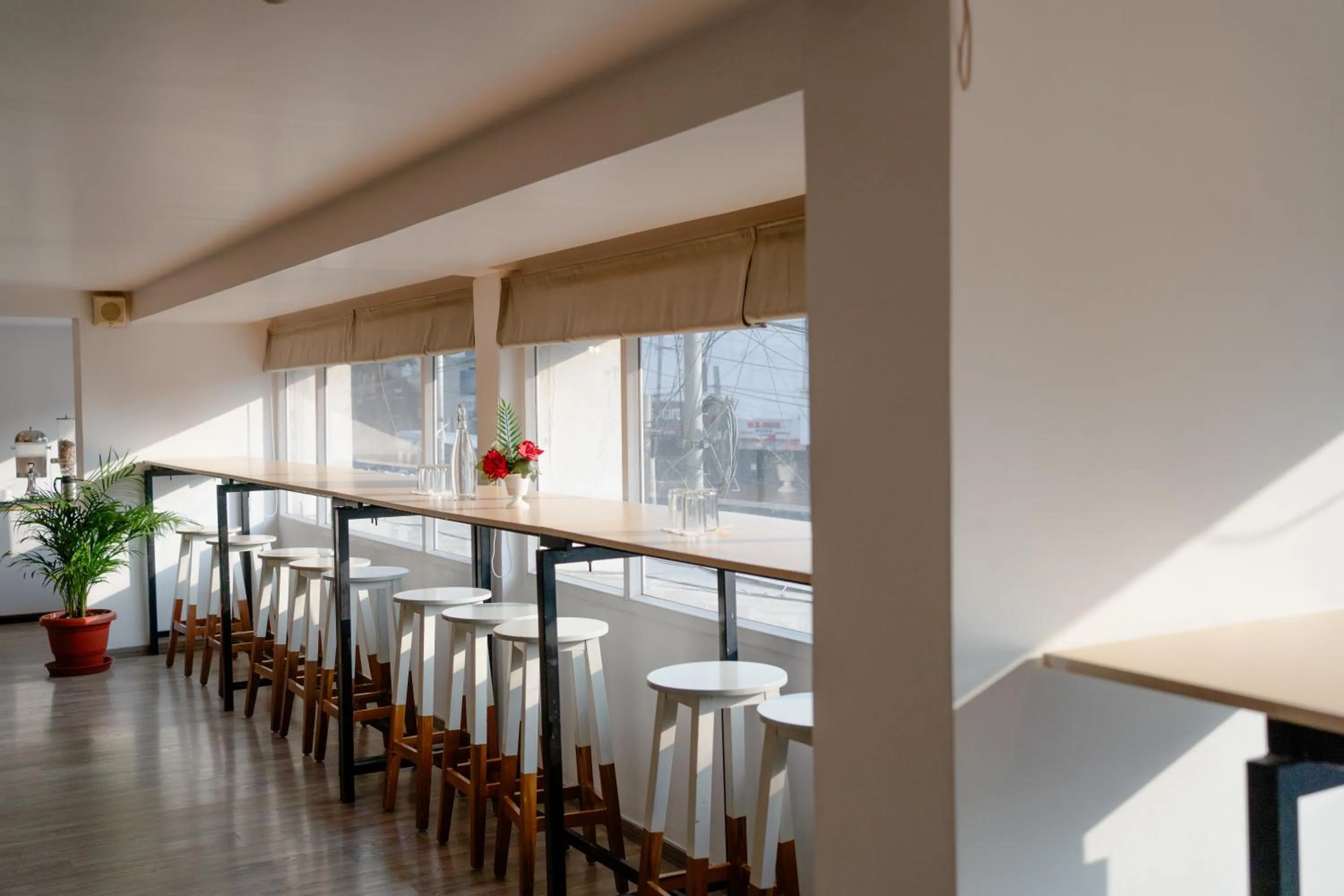 Hotel Asrani International