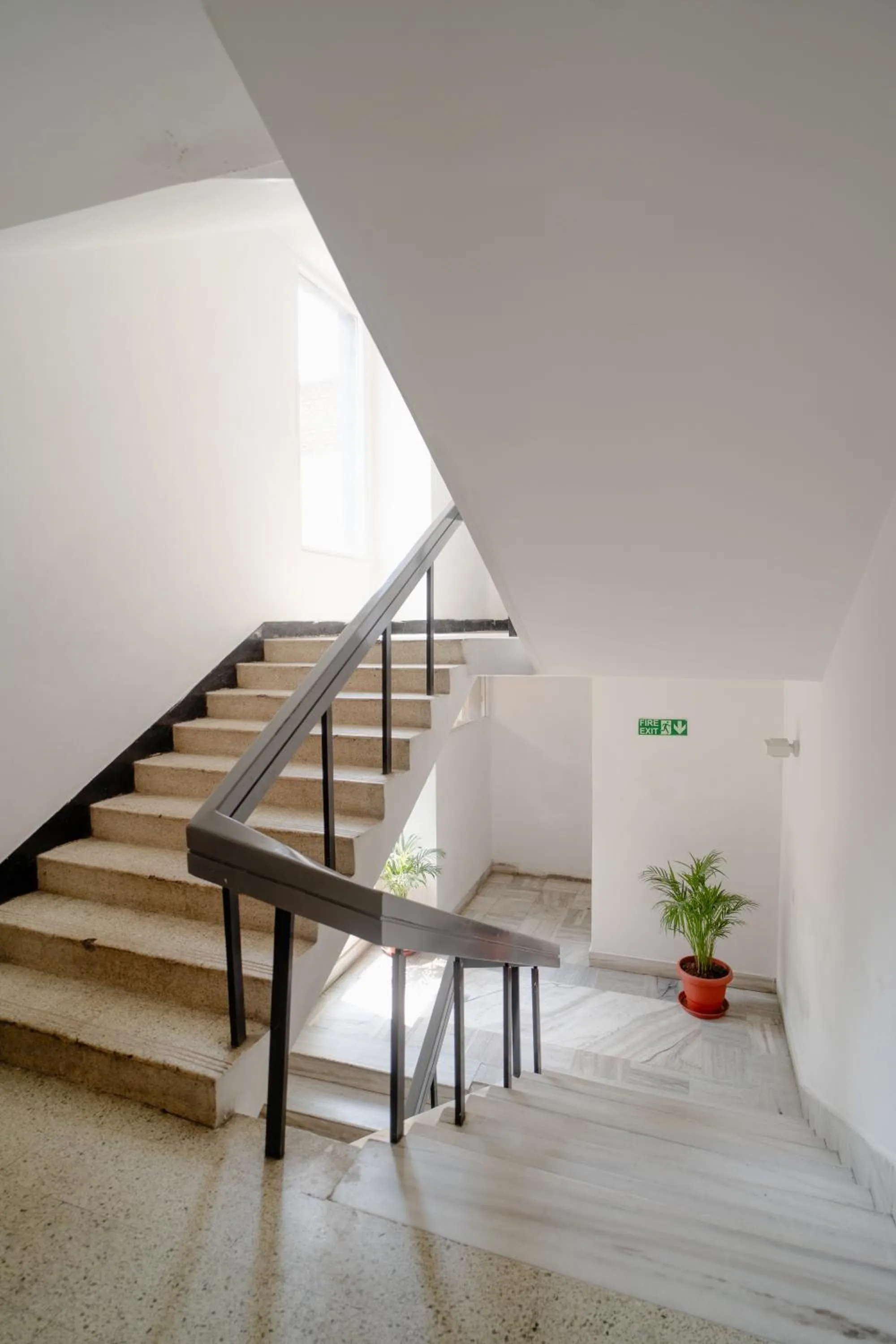 Hotel Asrani International