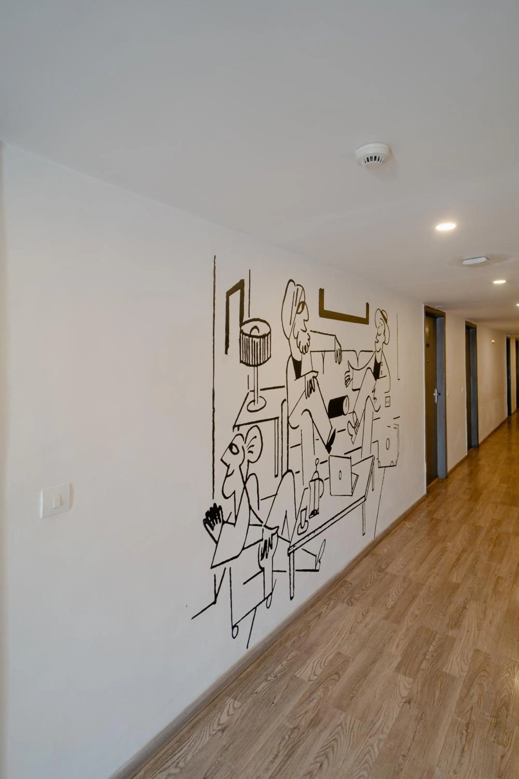 Hotel Asrani International