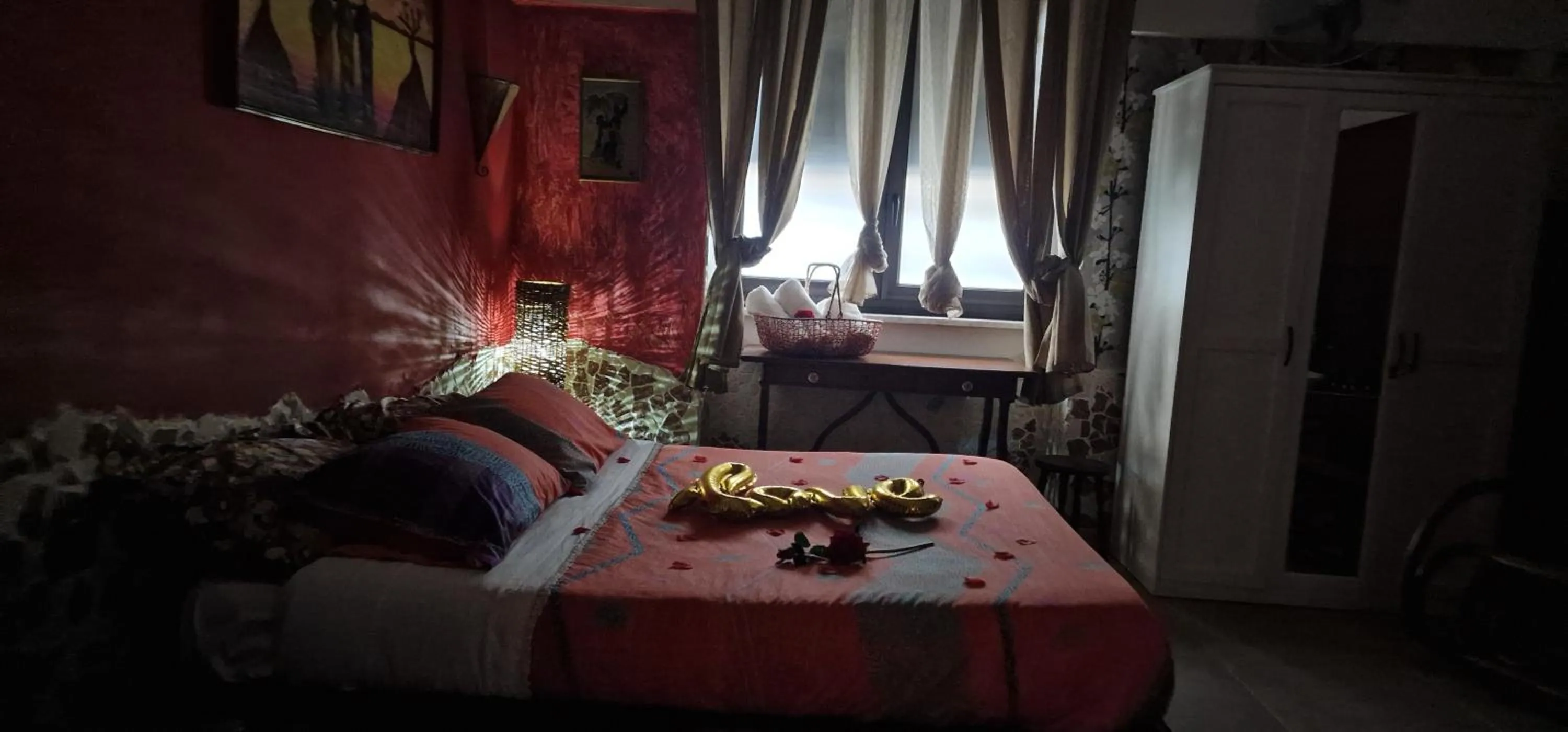 Bed in B&B L'Altro Anfiteatro Camera suite