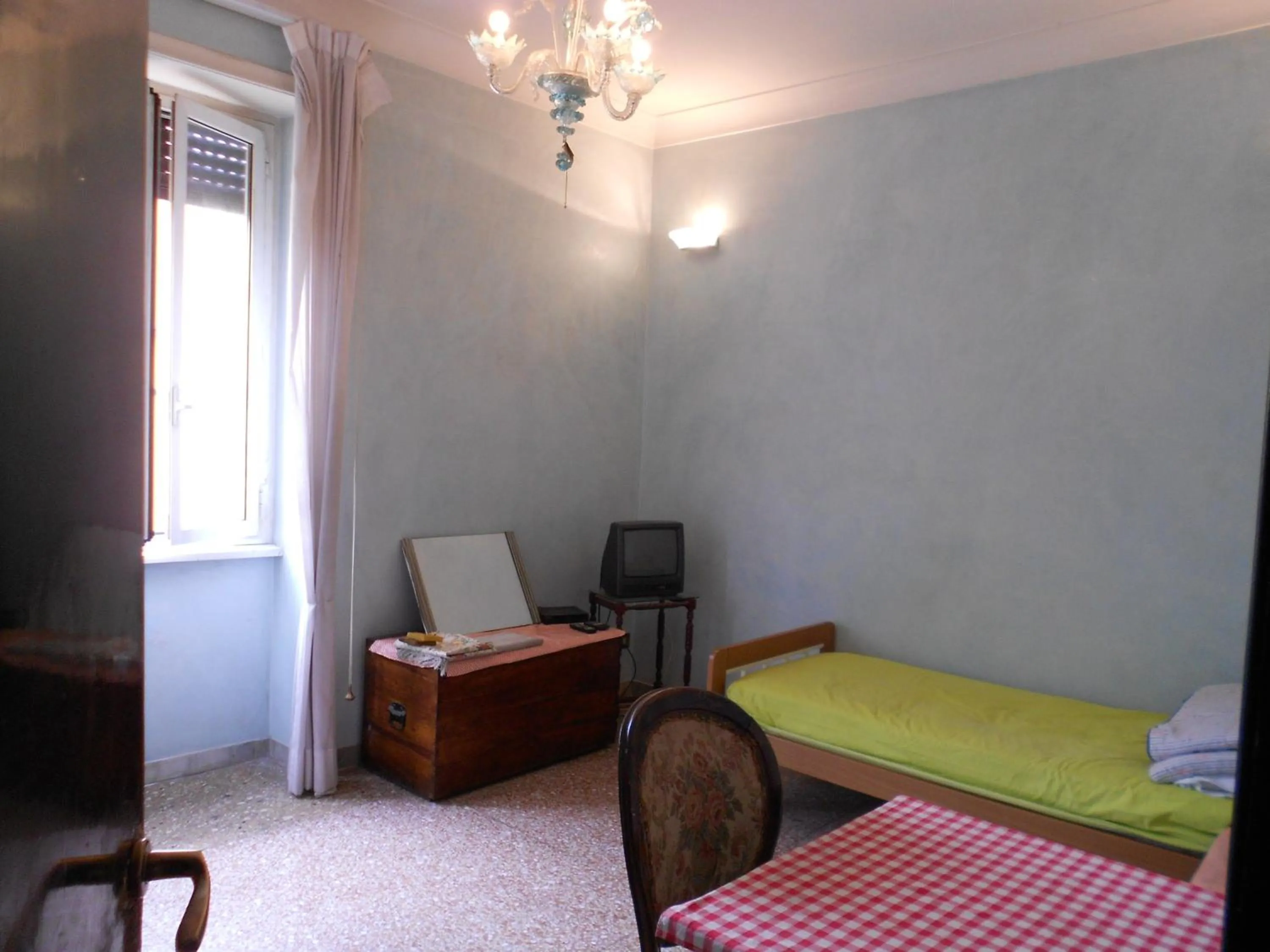 Photo of the whole room in Sidereus