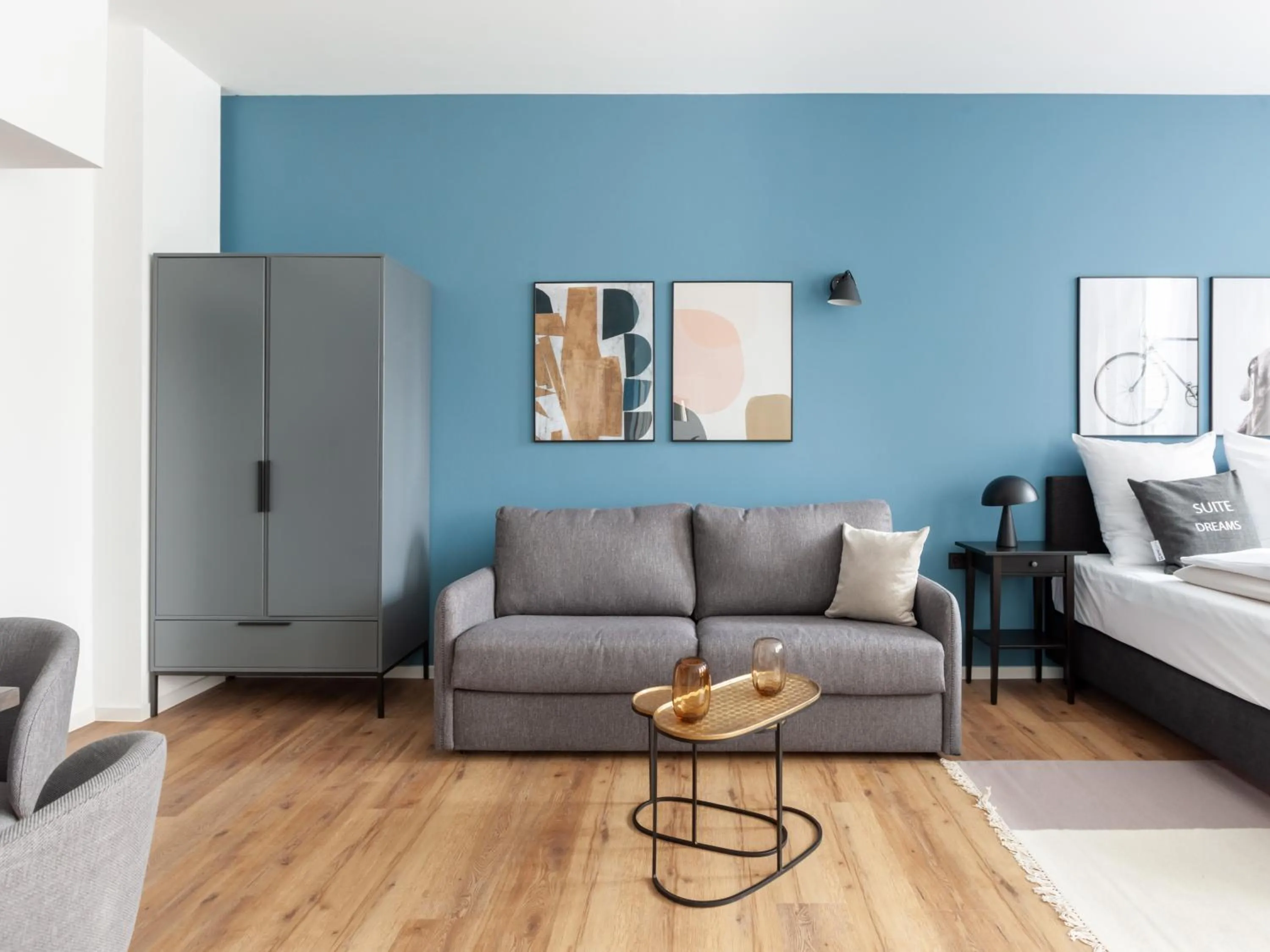 Seating area in Limehome Bremen Hutfilterstraße