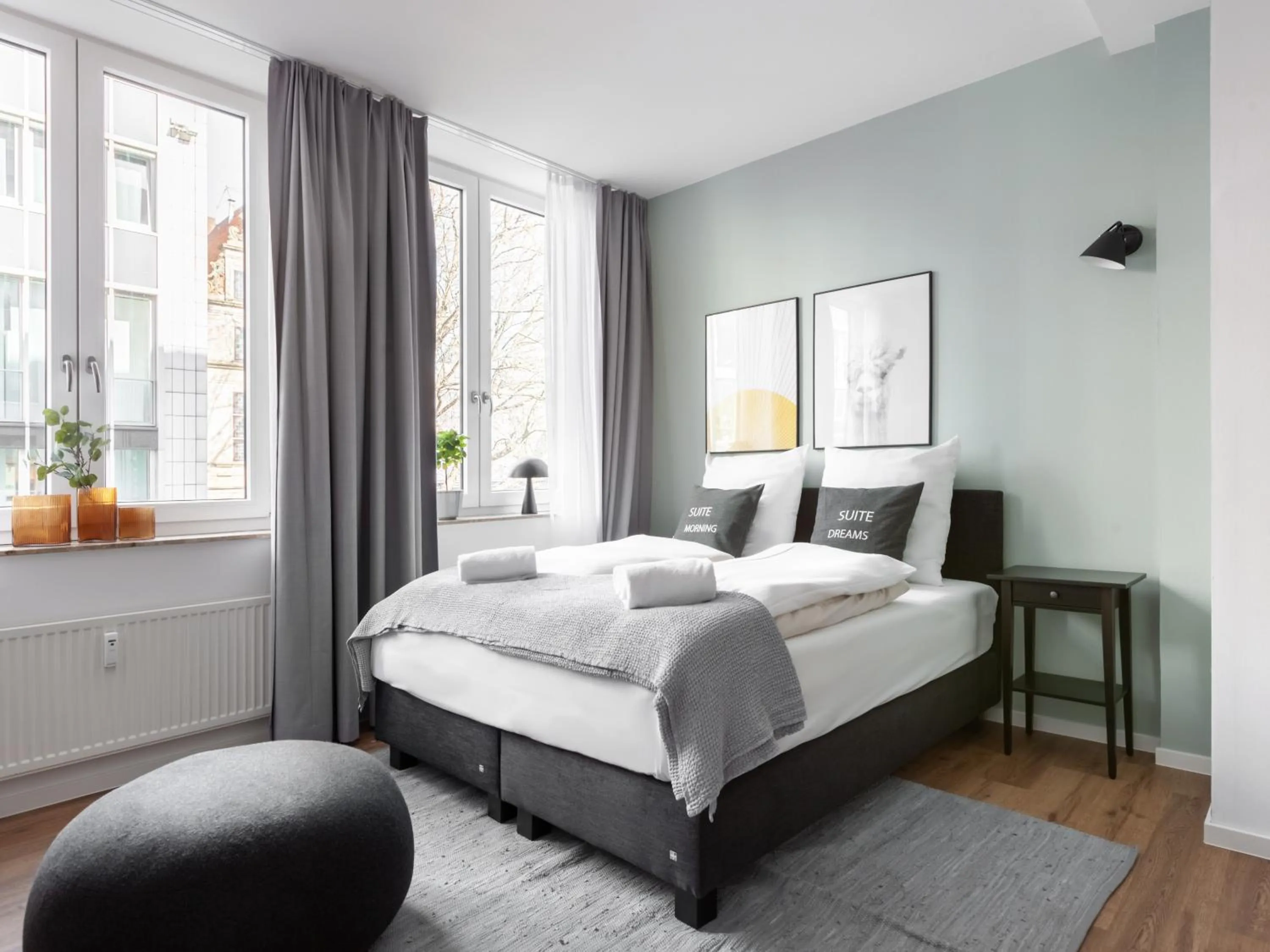 Bed in Limehome Bremen Hutfilterstraße