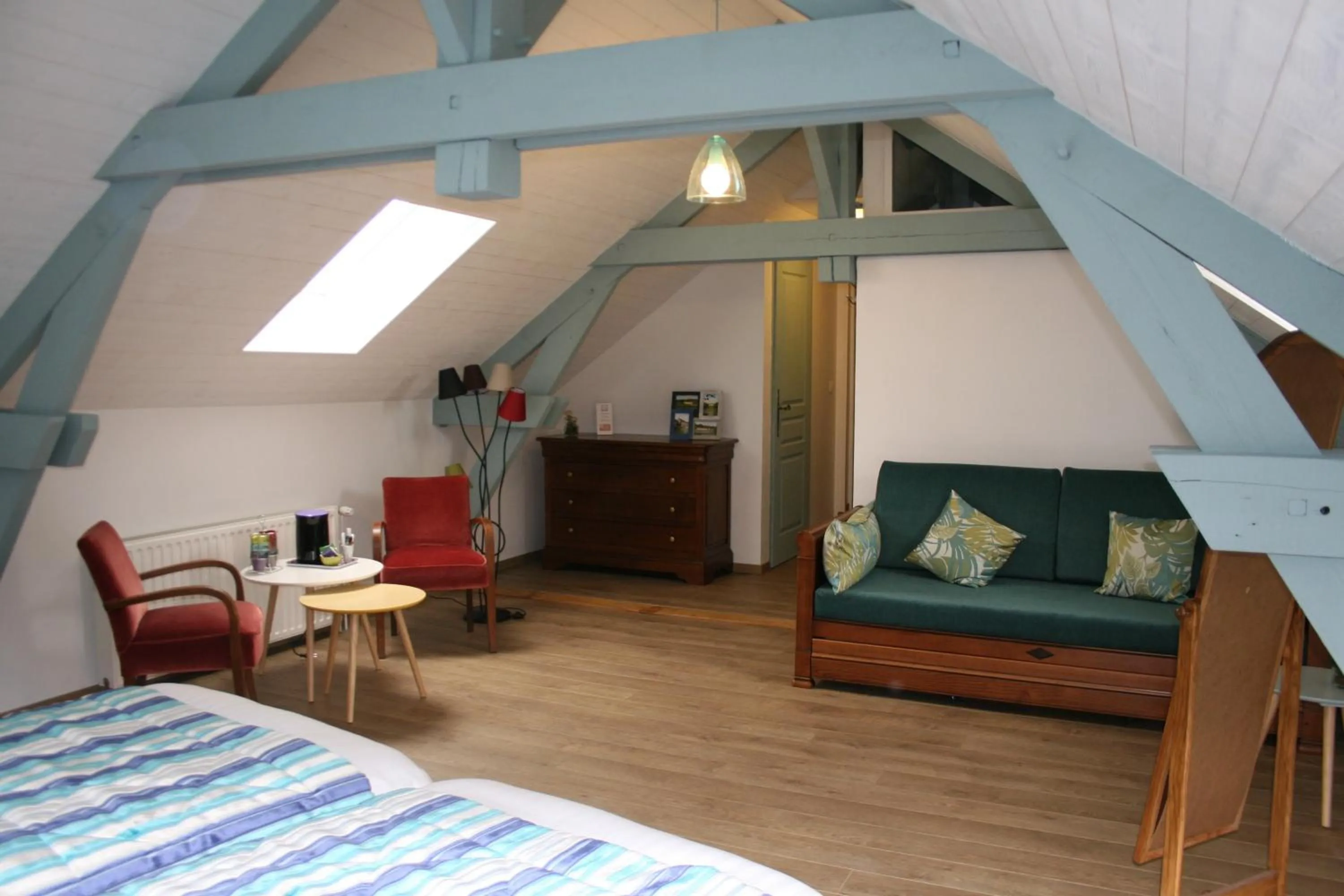 Bedroom, Bed in Au Relais de Chaussy
