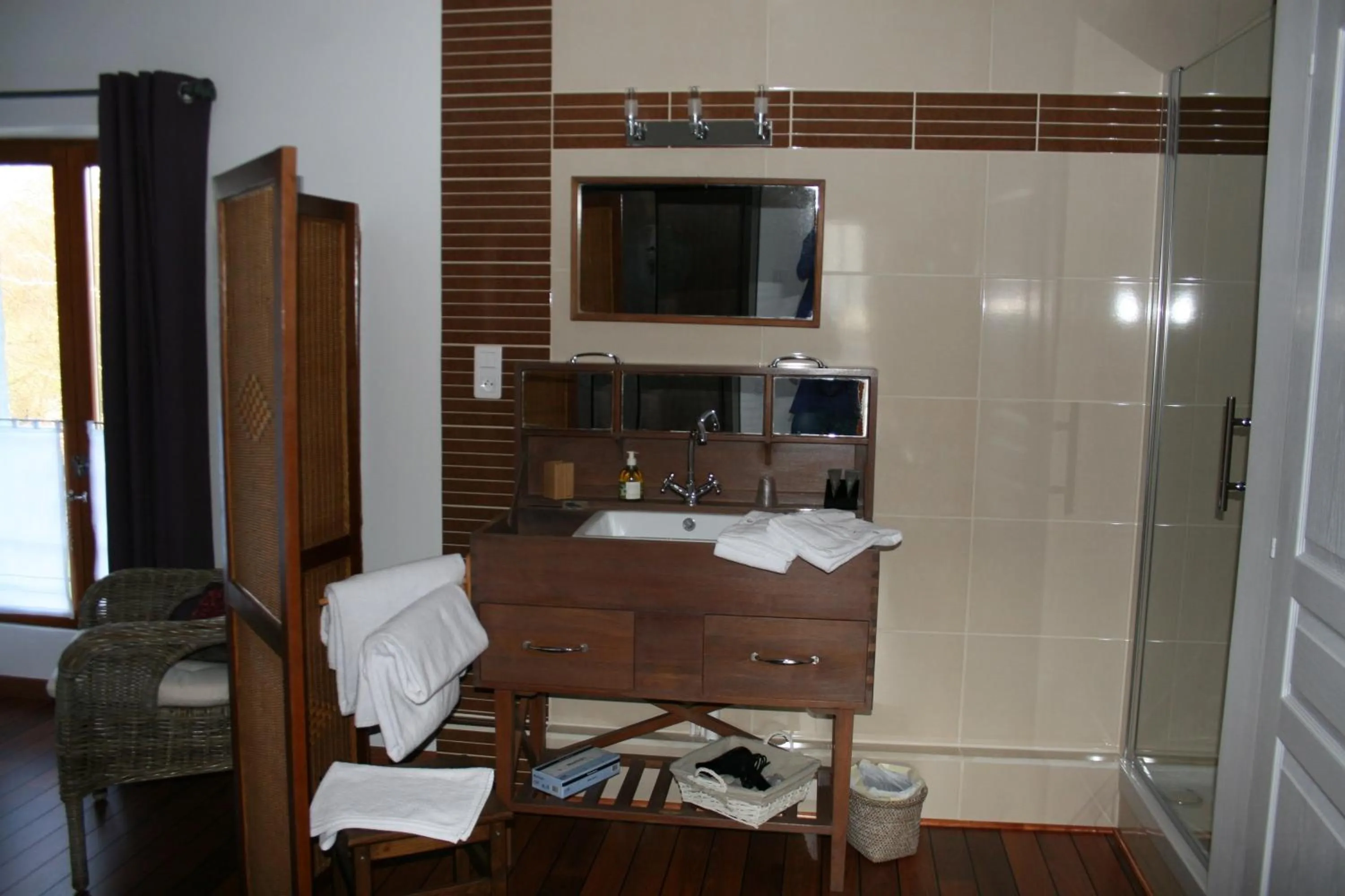 Bathroom in Au Relais de Chaussy