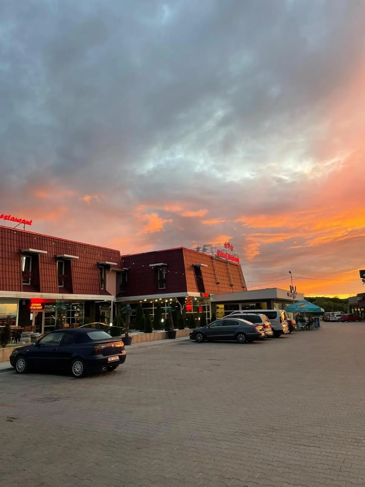 Property building in Hotel Veștem