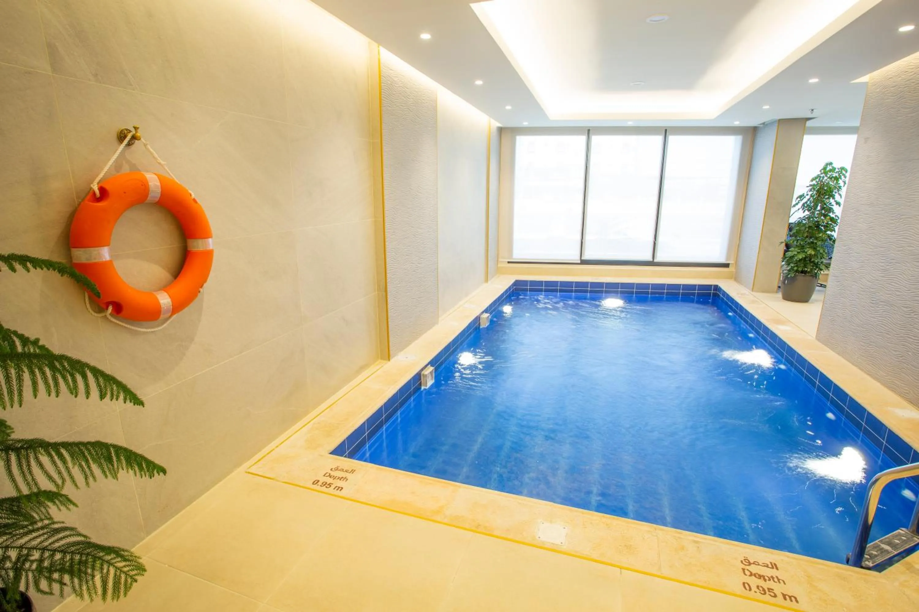 Bathroom in Velar Inn Hotel