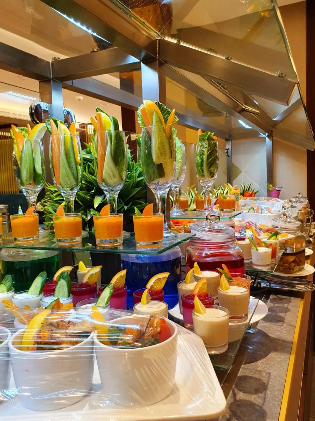 Food in Velar Inn Hotel