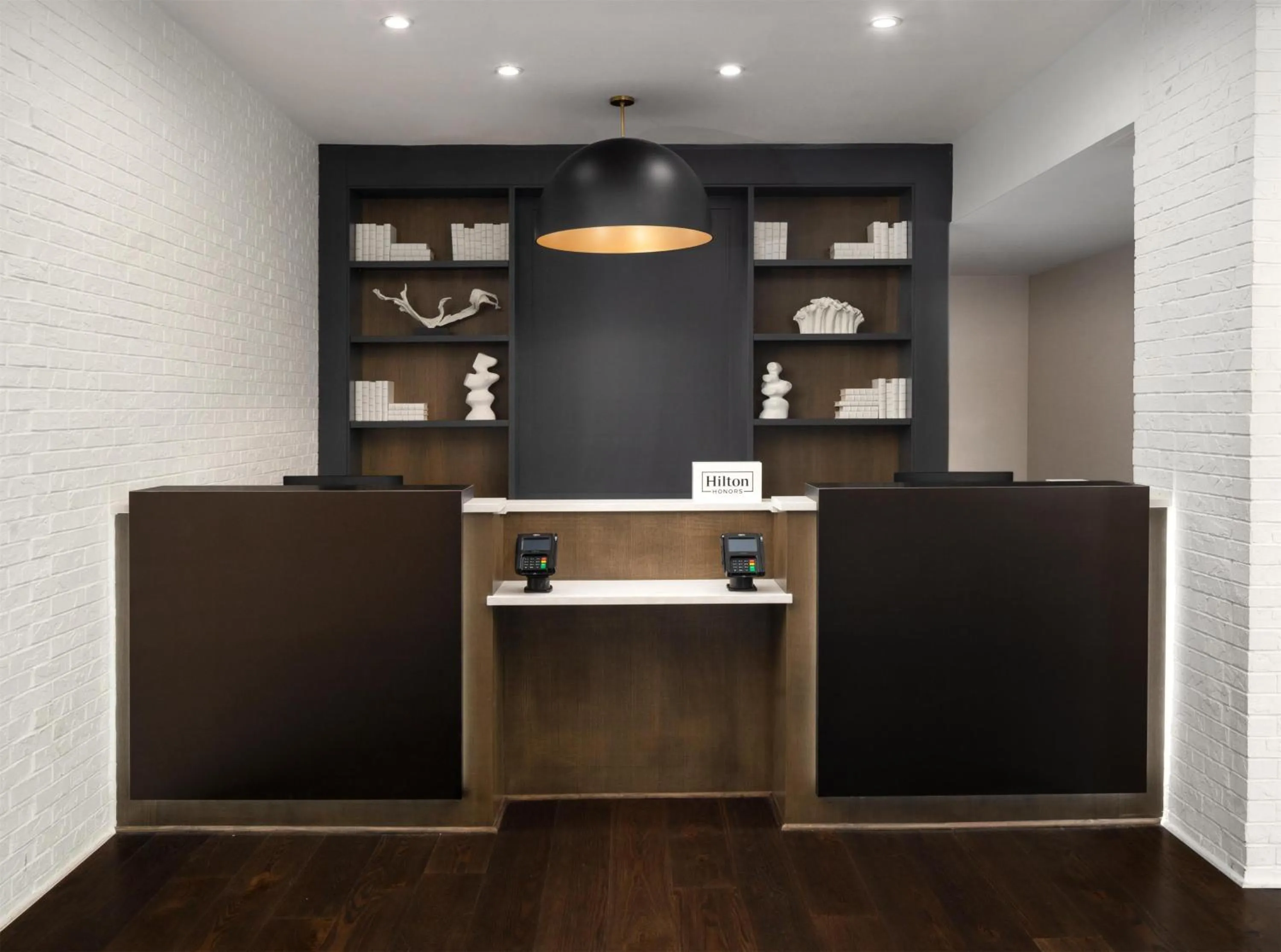 Lobby or reception in Hilton Garden Inn Charleston Waterfront/Downtown