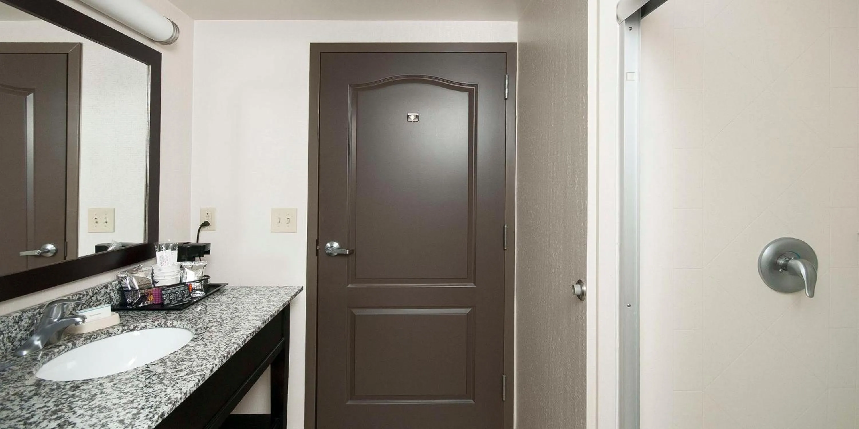 Bathroom in Hampton Inn & Suites Seneca-Clemson Area