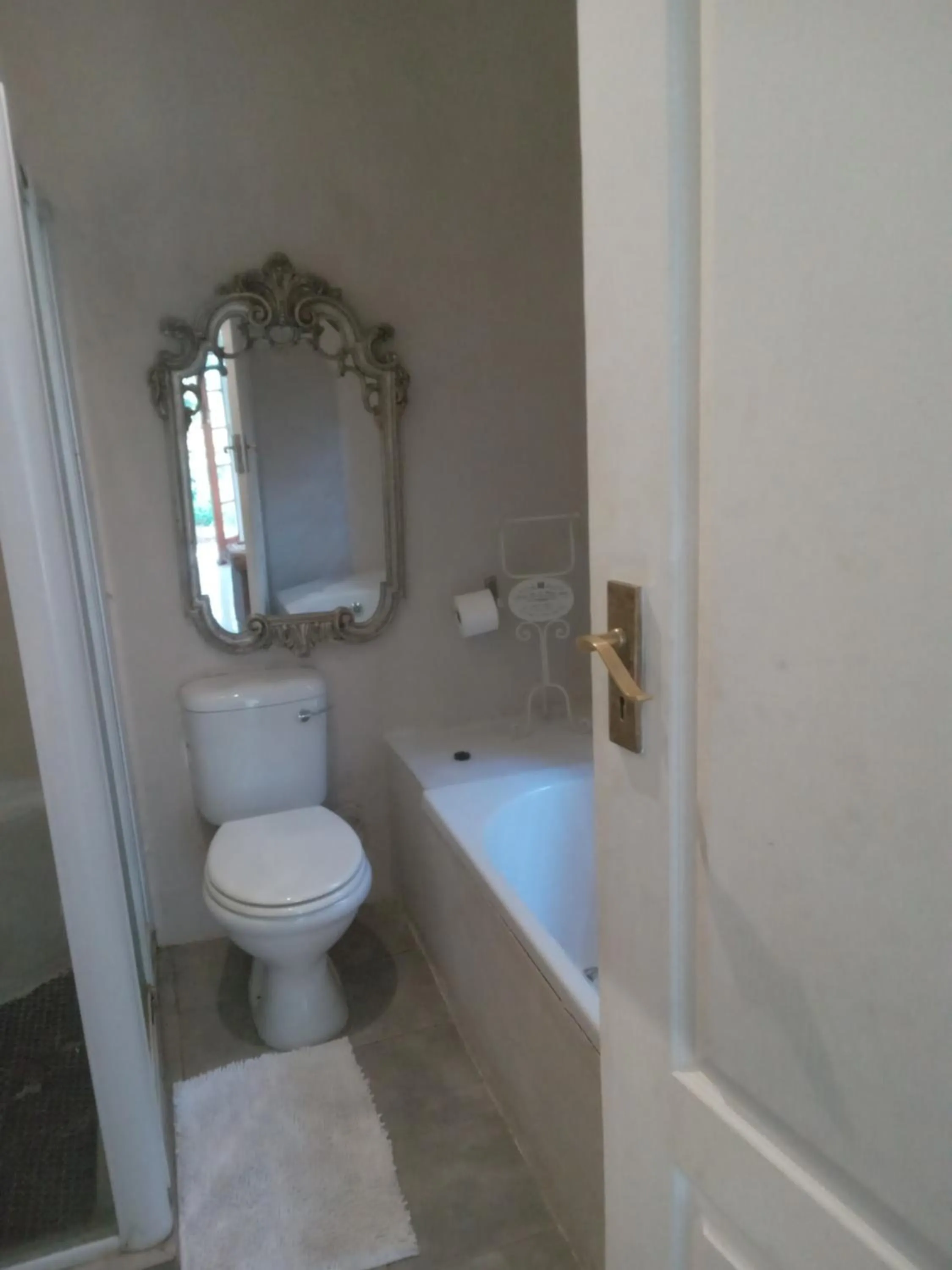 Emerald Guest House Springs