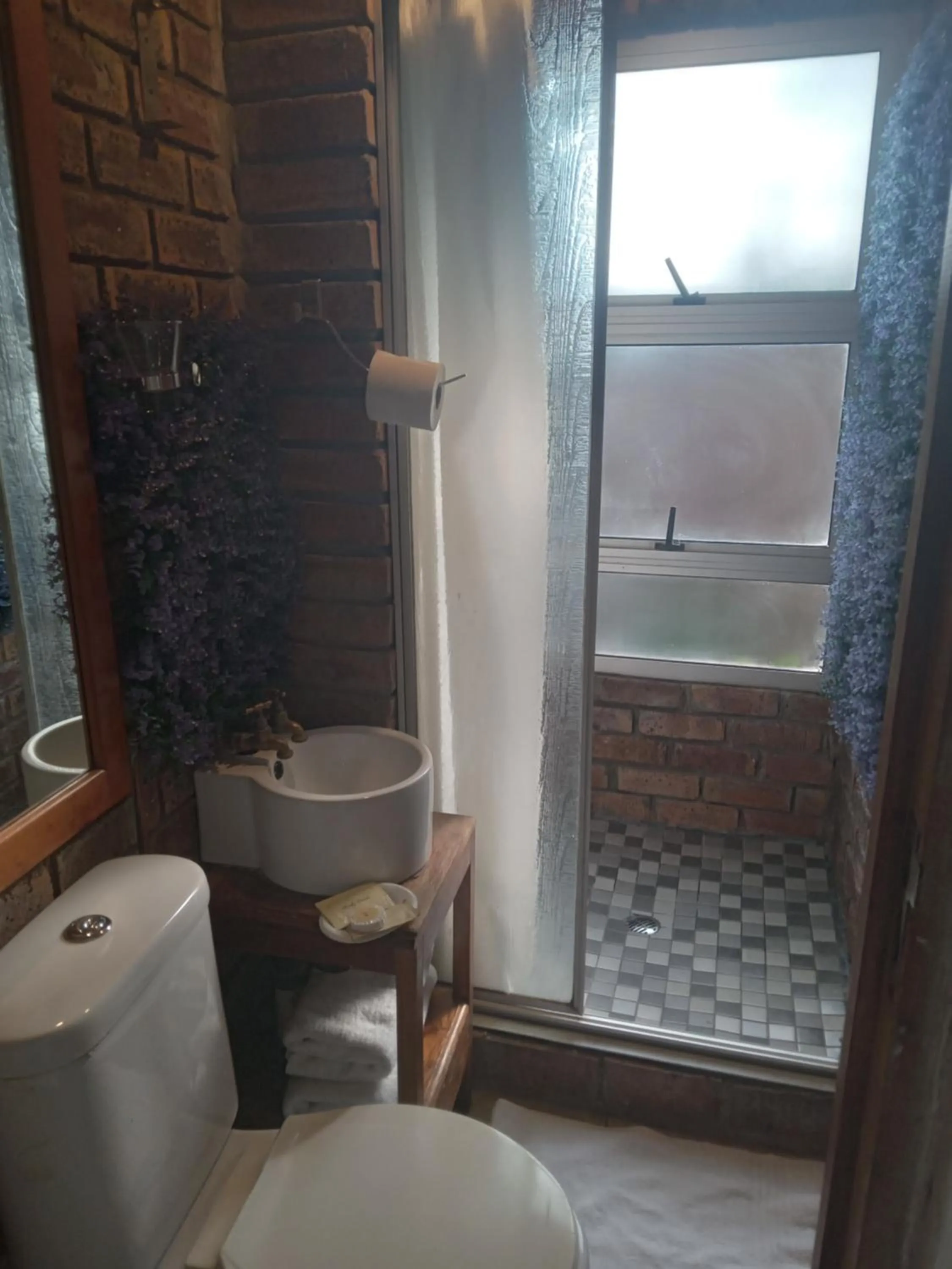 Emerald Guest House Springs