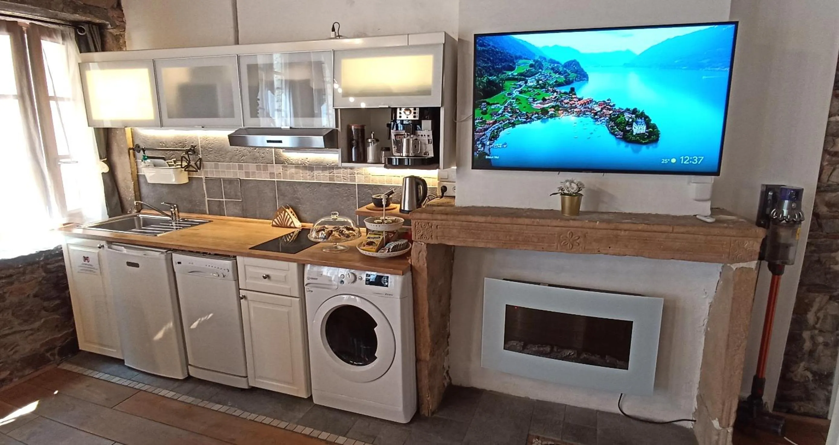 Kitchen or kitchenette in La Loge Du Vieux Lyon