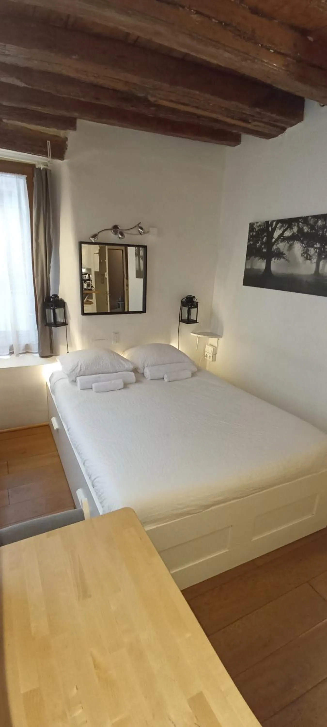 Bed in La Loge Du Vieux Lyon