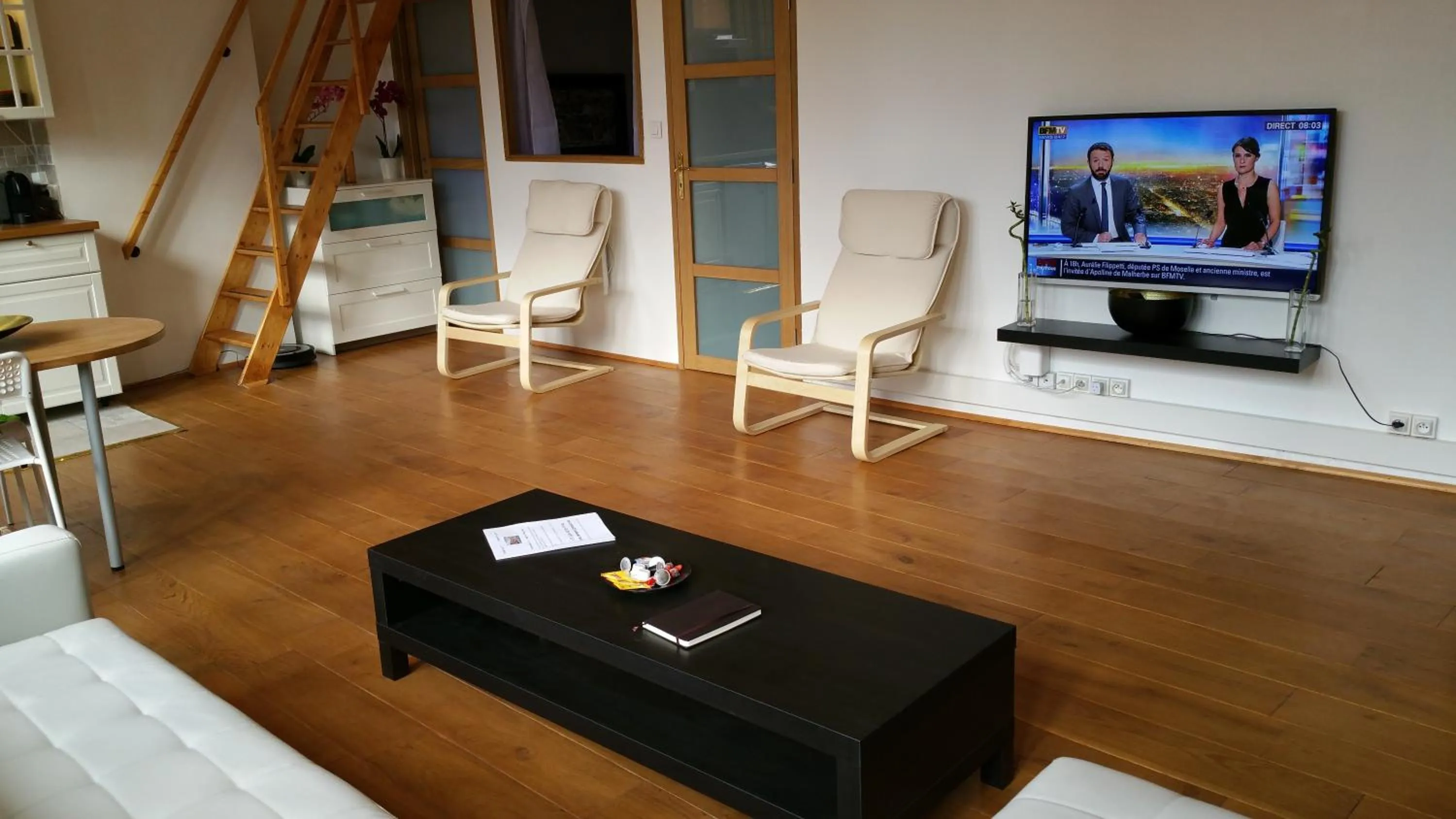 Decorative detail in La Loge Du Vieux Lyon