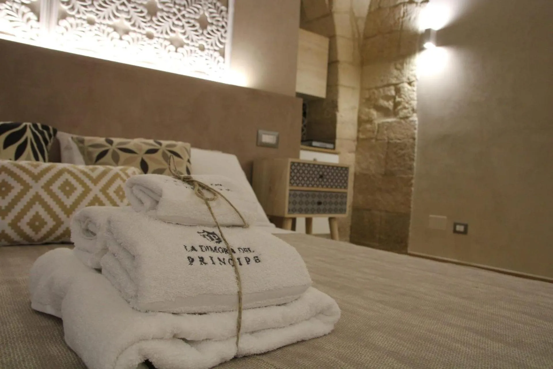 Property logo or sign, Bed in La Dimora del Principe-Piano terra