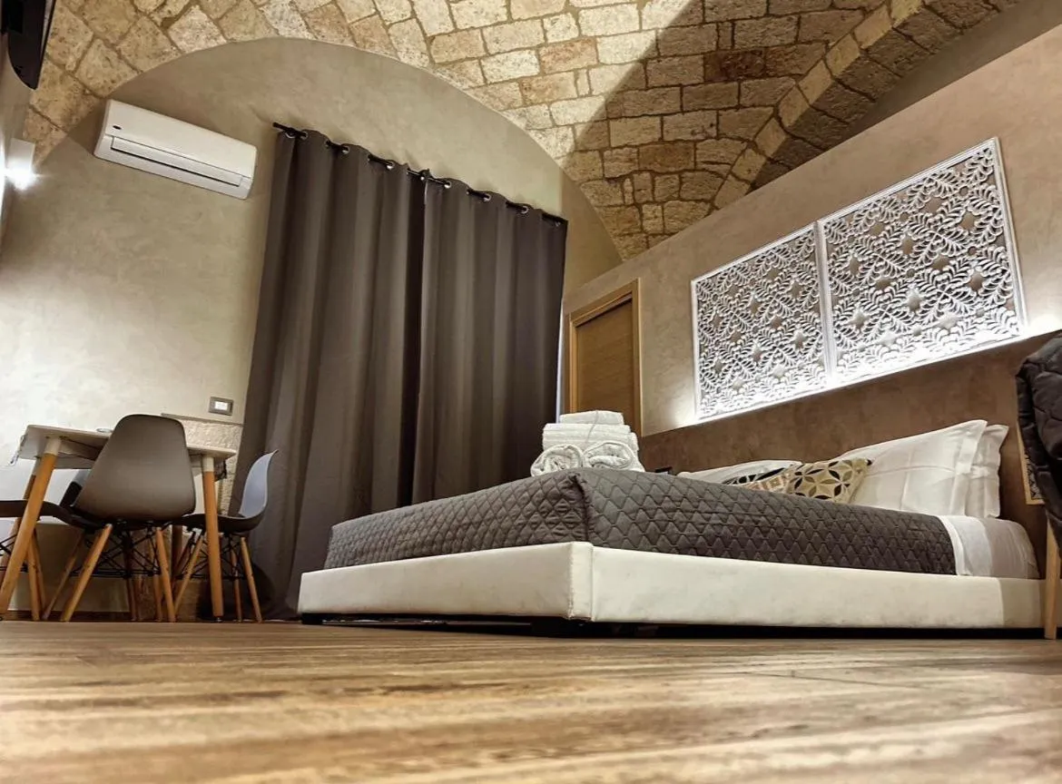 Bathroom, Bed in La Dimora del Principe-Piano terra