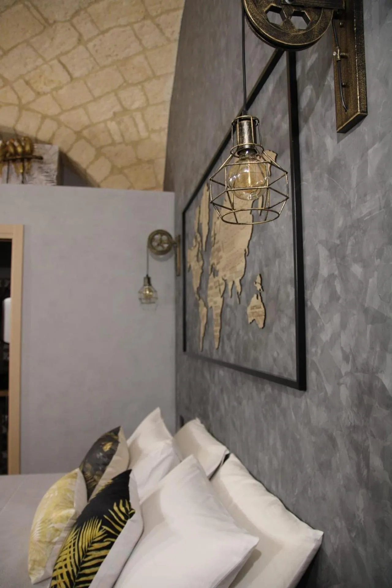 Photo of the whole room, Bed in La Dimora del Principe-Piano terra