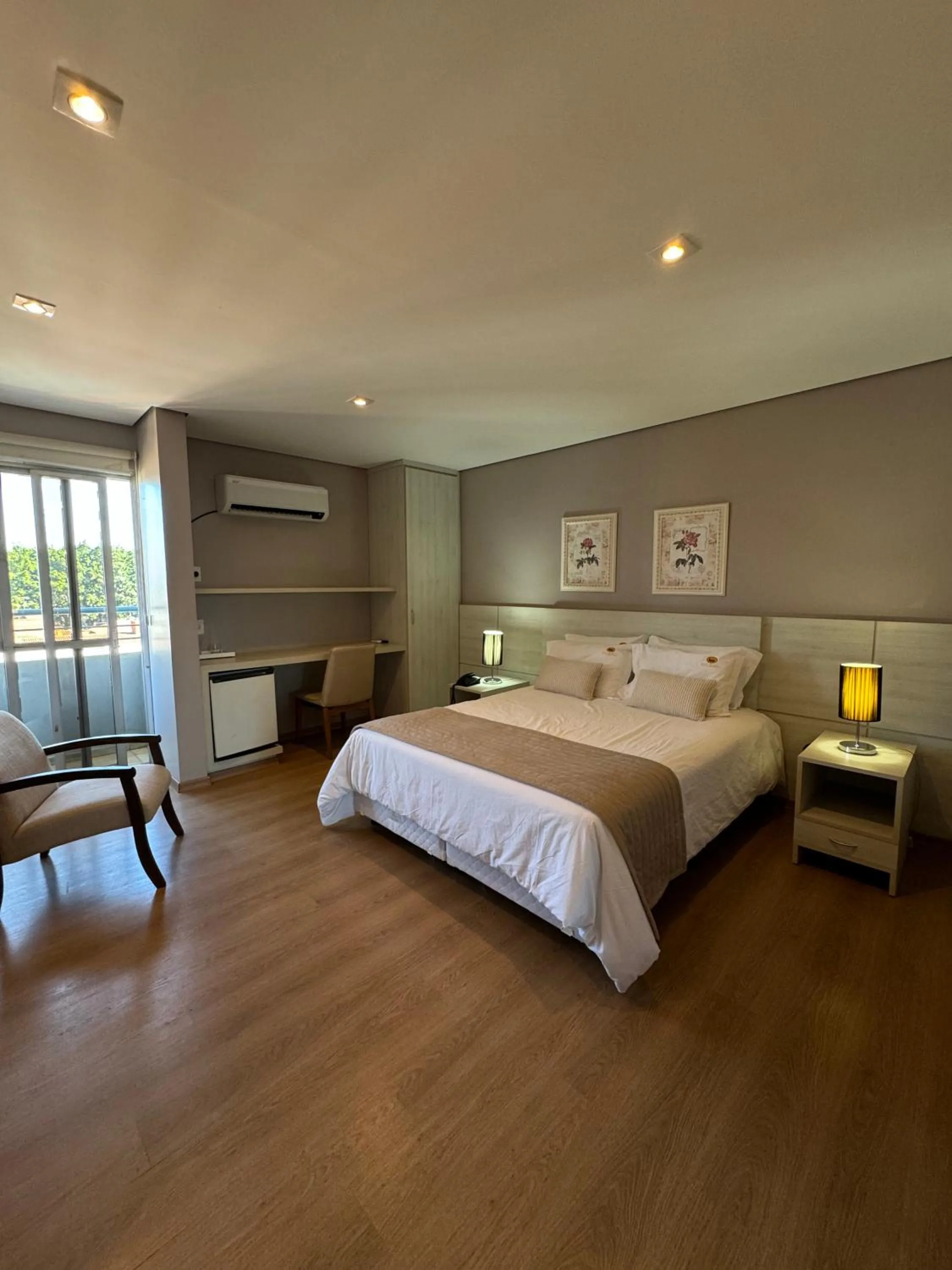 Bed in Hotel Marques