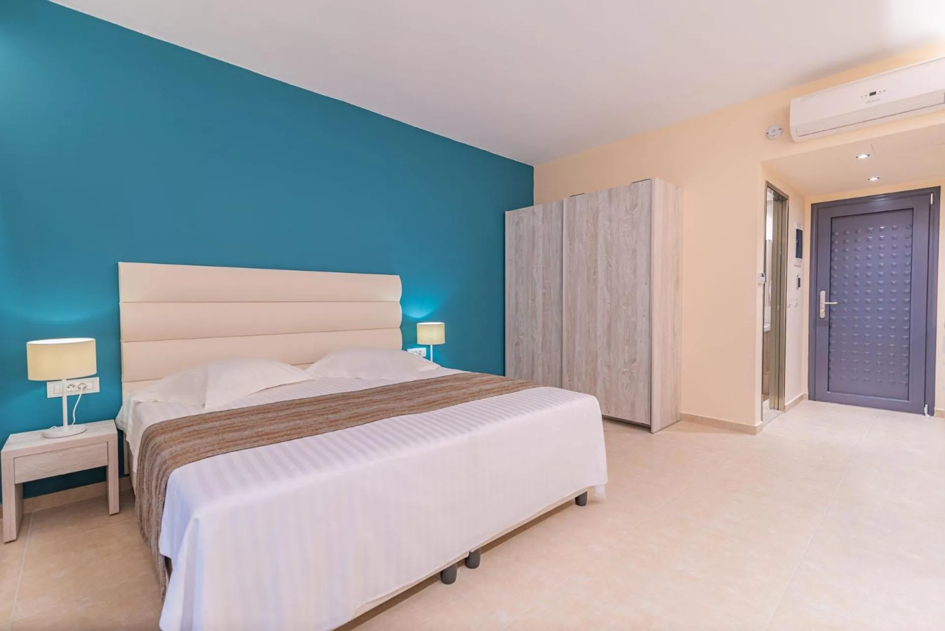 Bed in CHRISTA APARTMENTS