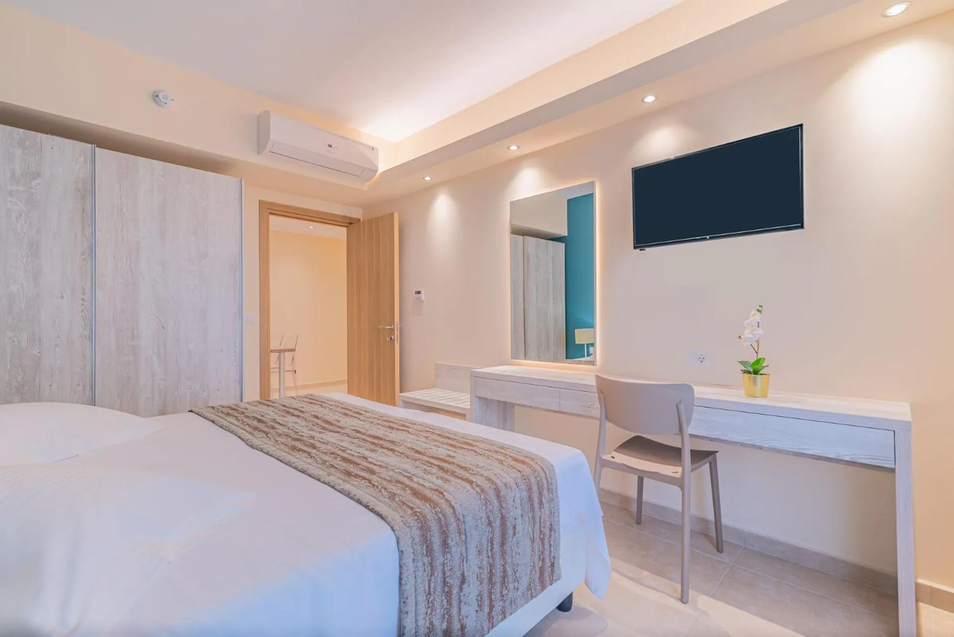 Bed in CHRISTA APARTMENTS