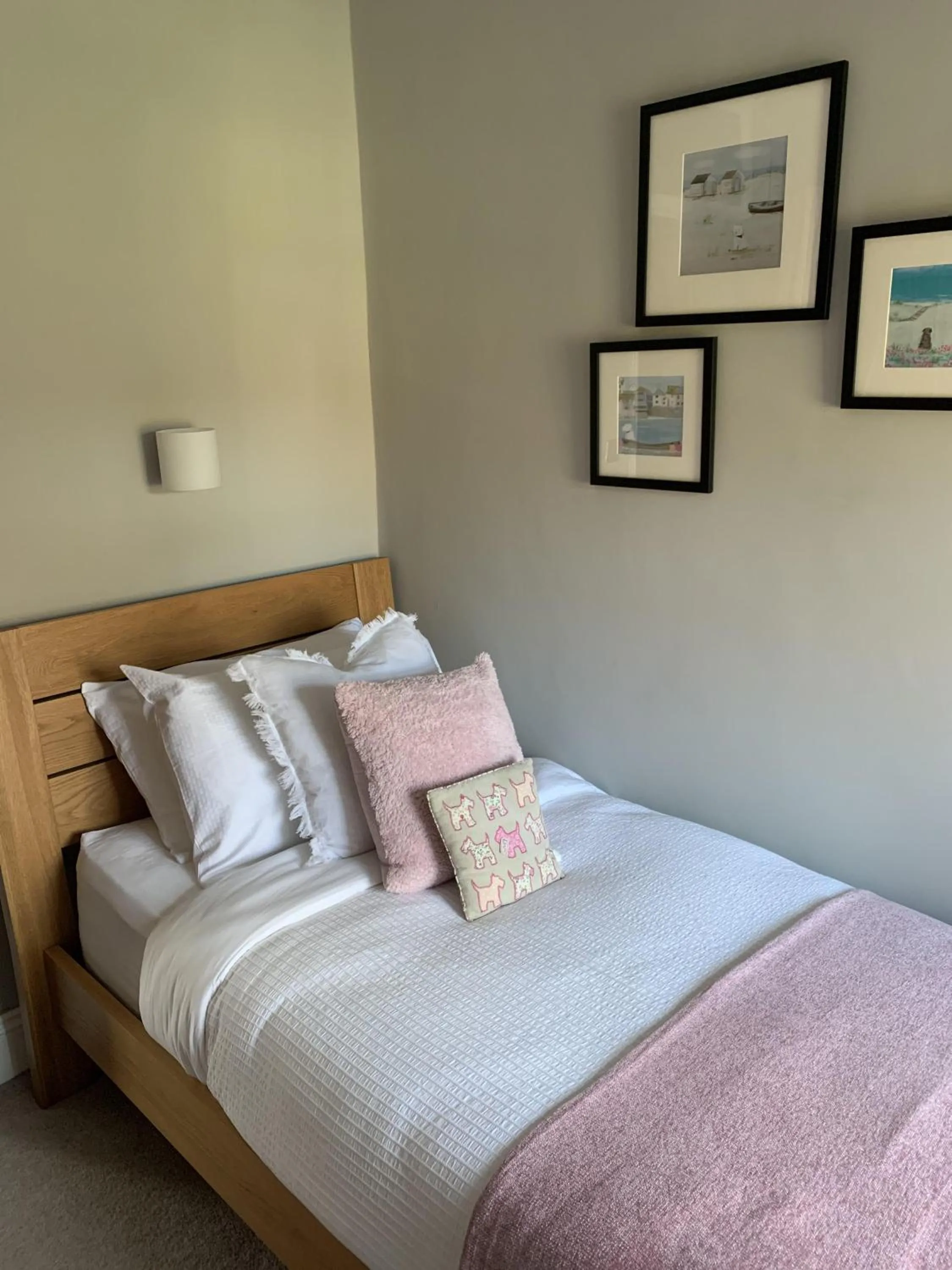 Bedroom, Bed in The Hill B&B