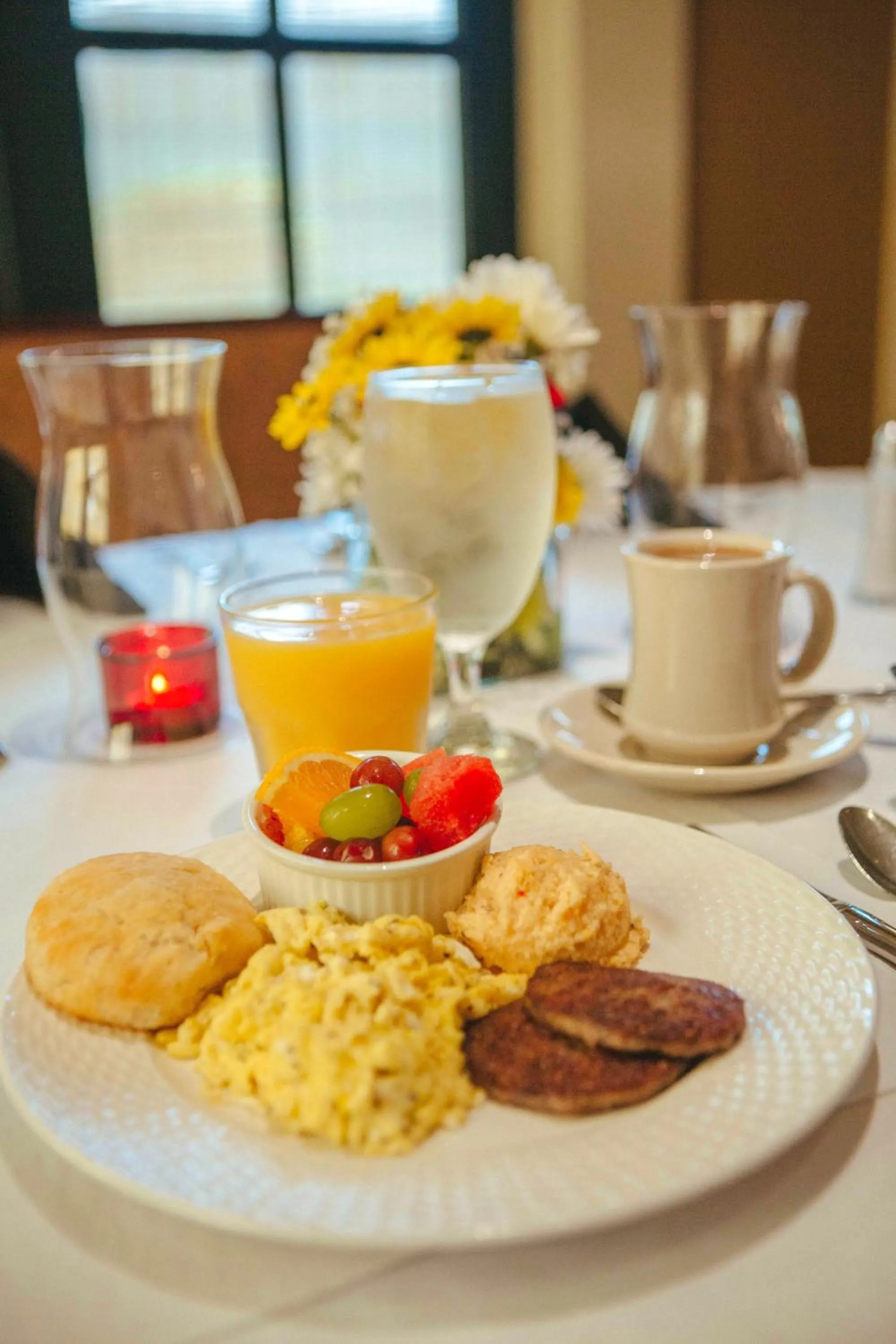 Restaurant/places to eat in Anchuca Historic Mansion & Inn