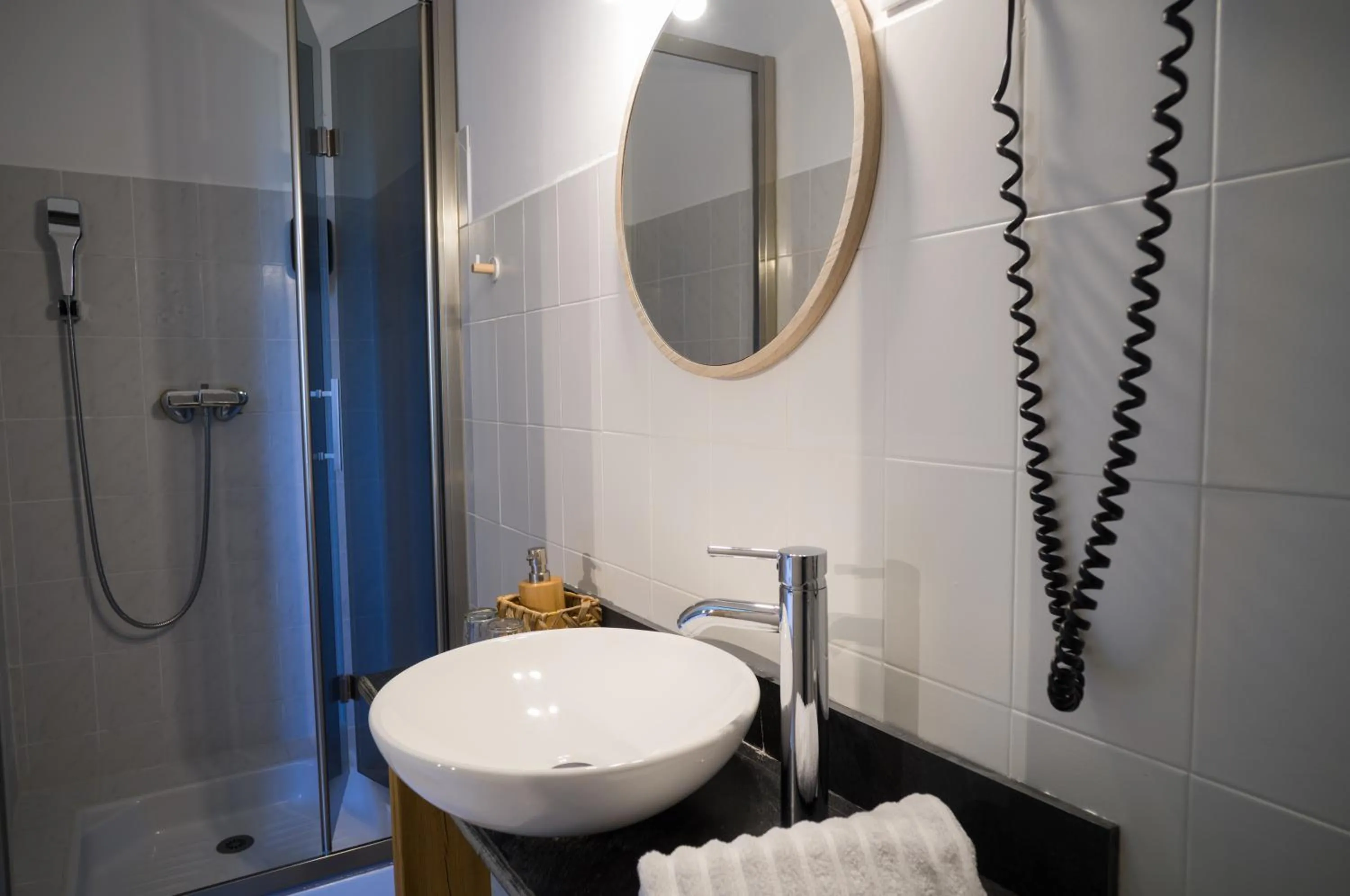 Bathroom in Hôtel - Restaurant U Santu Petru