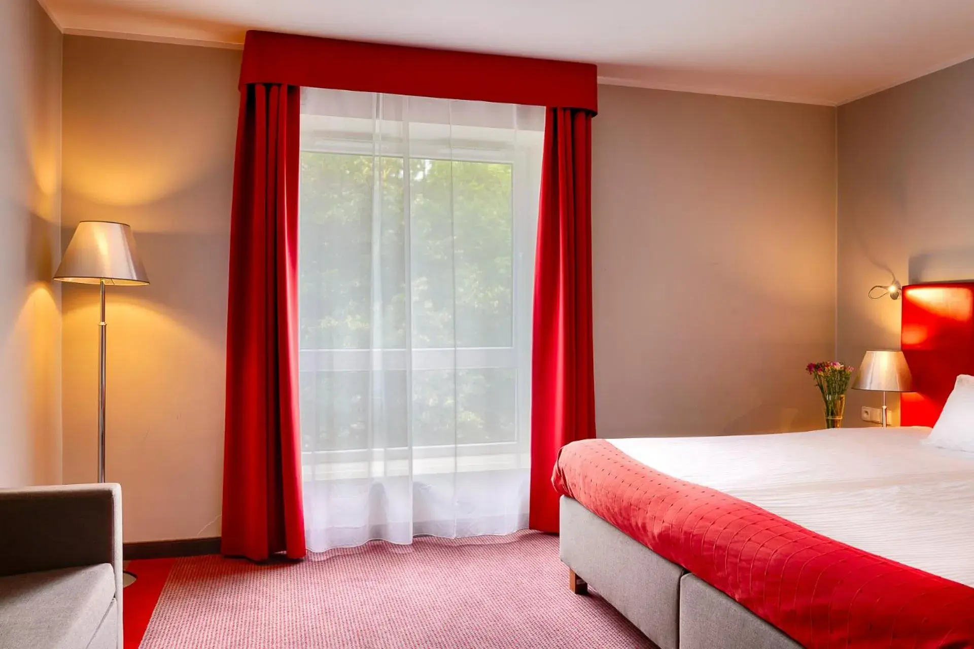 Photo of the whole room, Bed in Focus Hotel Katowice Chorzów Photo of the whole room, Bed in Focus Hotel Katowice Chorzów