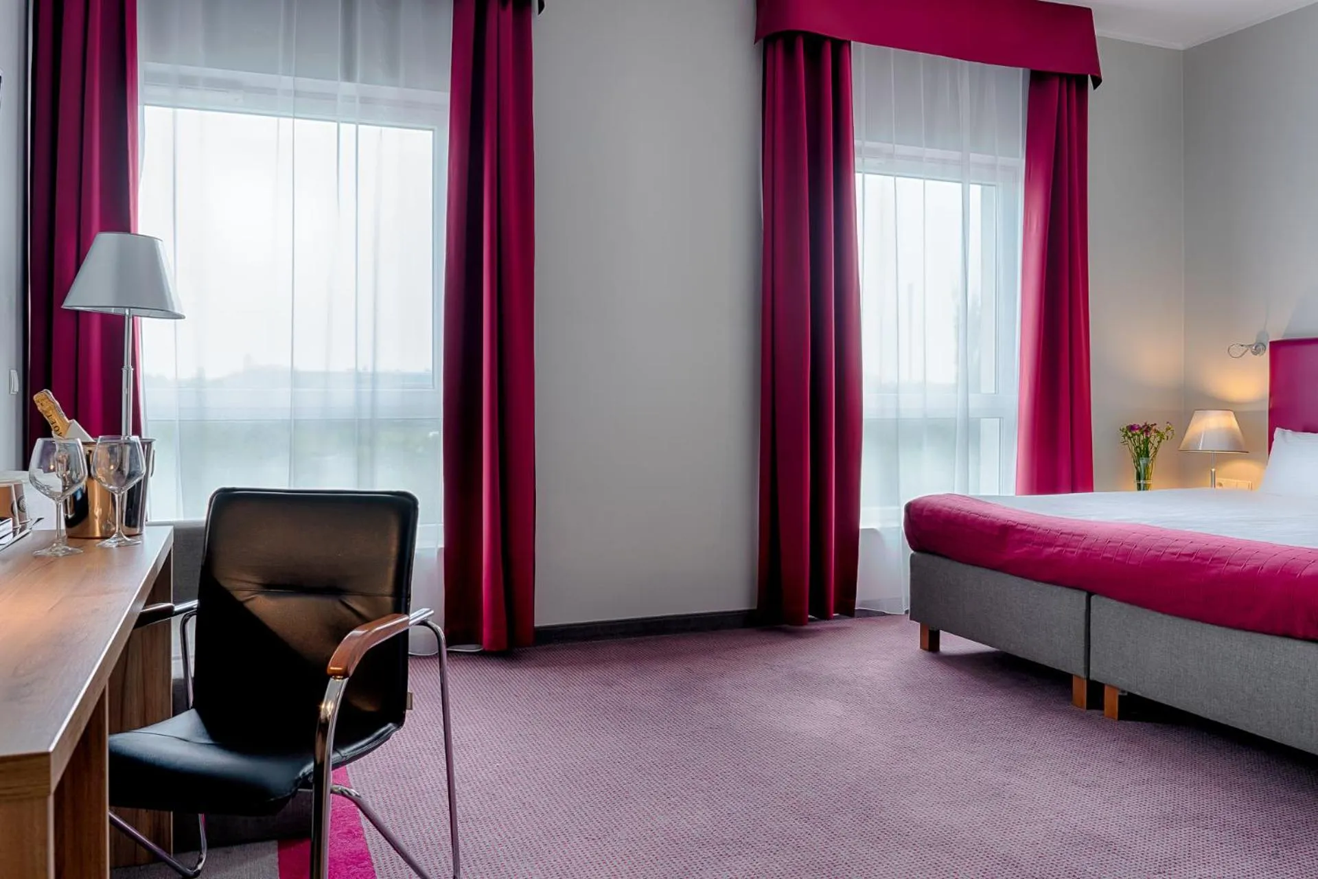 Photo of the whole room, Bed in Focus Hotel Katowice Chorzów