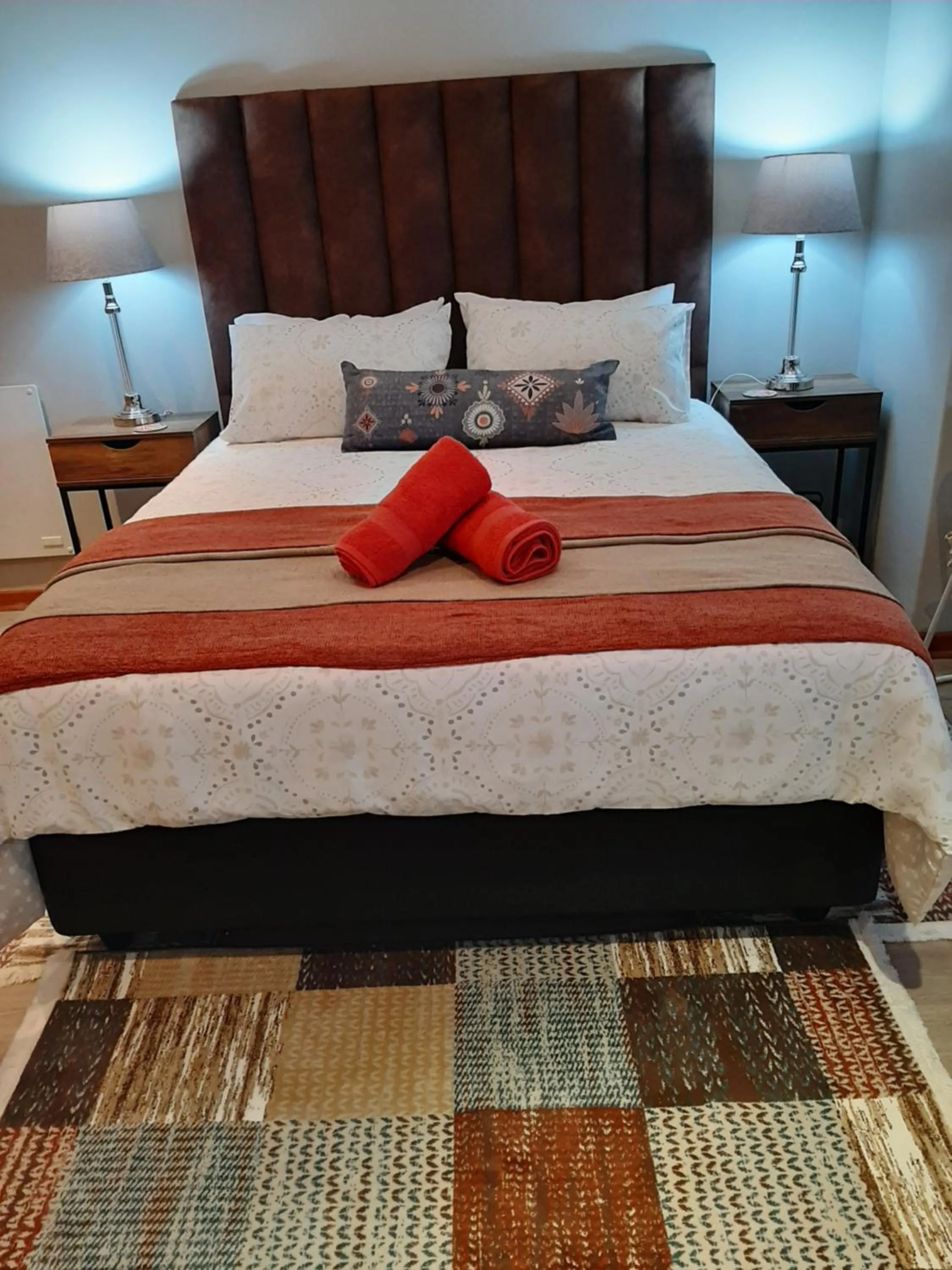 Queen Suite in Fancy Pansy