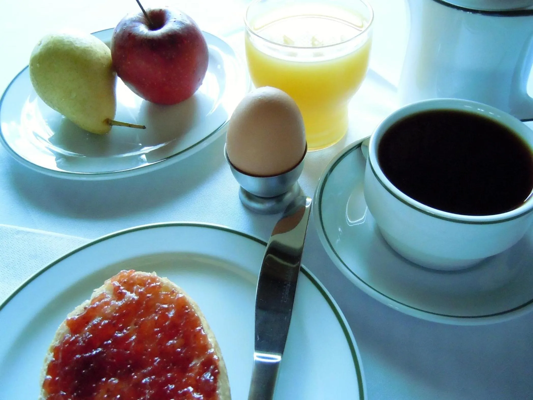 Buffet breakfast in Hotel Lugerhof