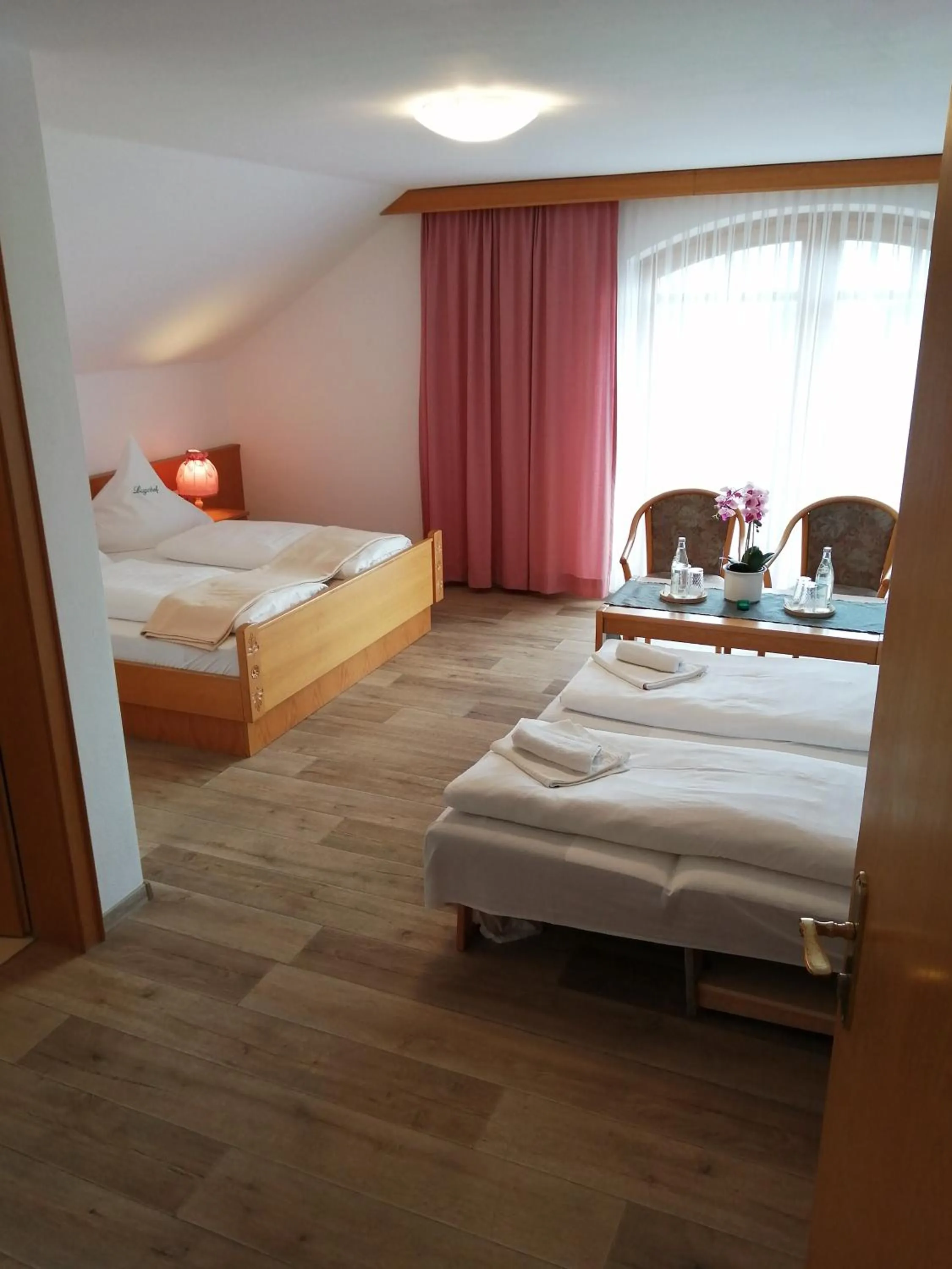 Photo of the whole room, Bed in Hotel Lugerhof