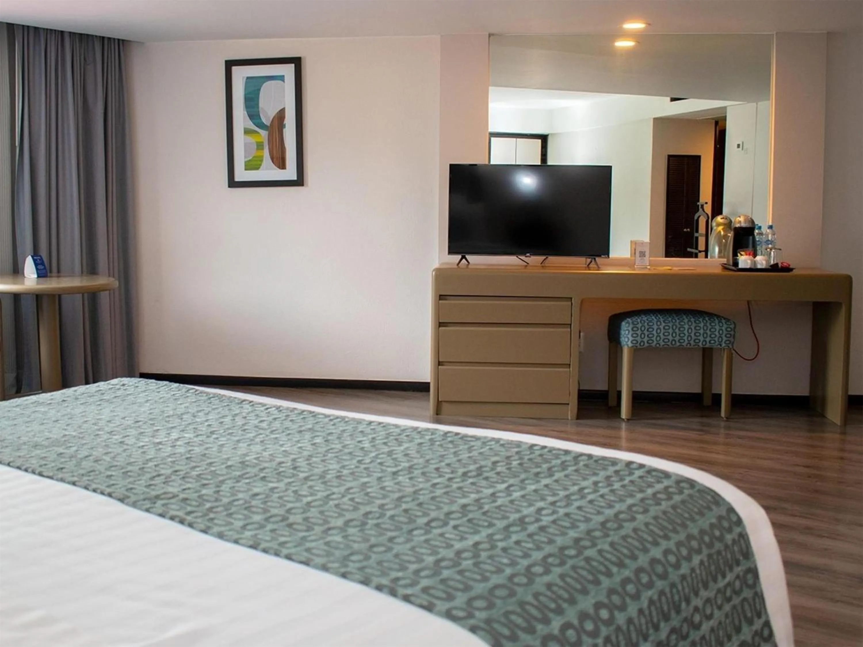 Photo of the whole room, Bed in Grand Cantalagua Hotel Morelia, BW Signature Collection