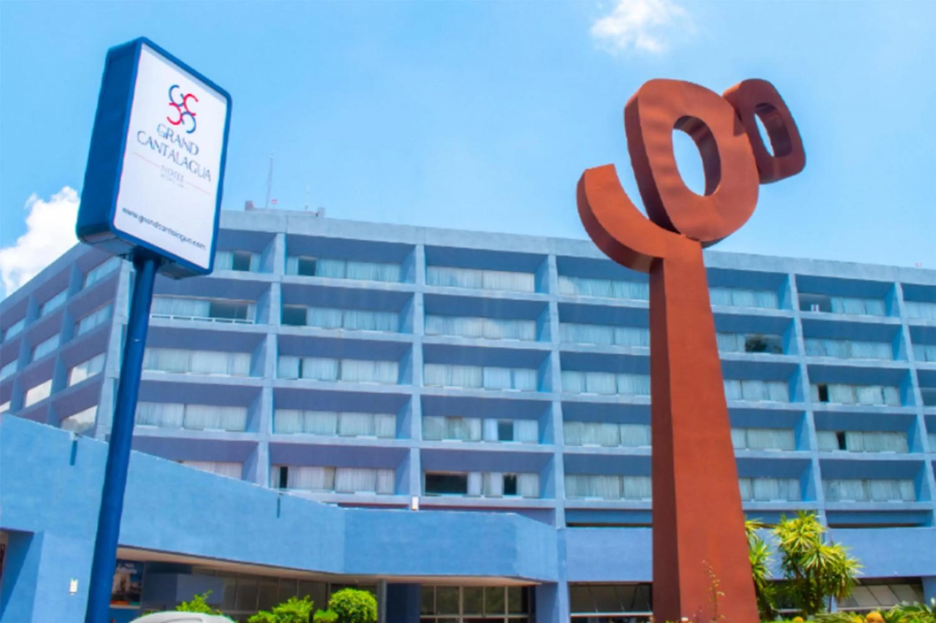 Property building in Grand Cantalagua Hotel Morelia, BW Signature Collection